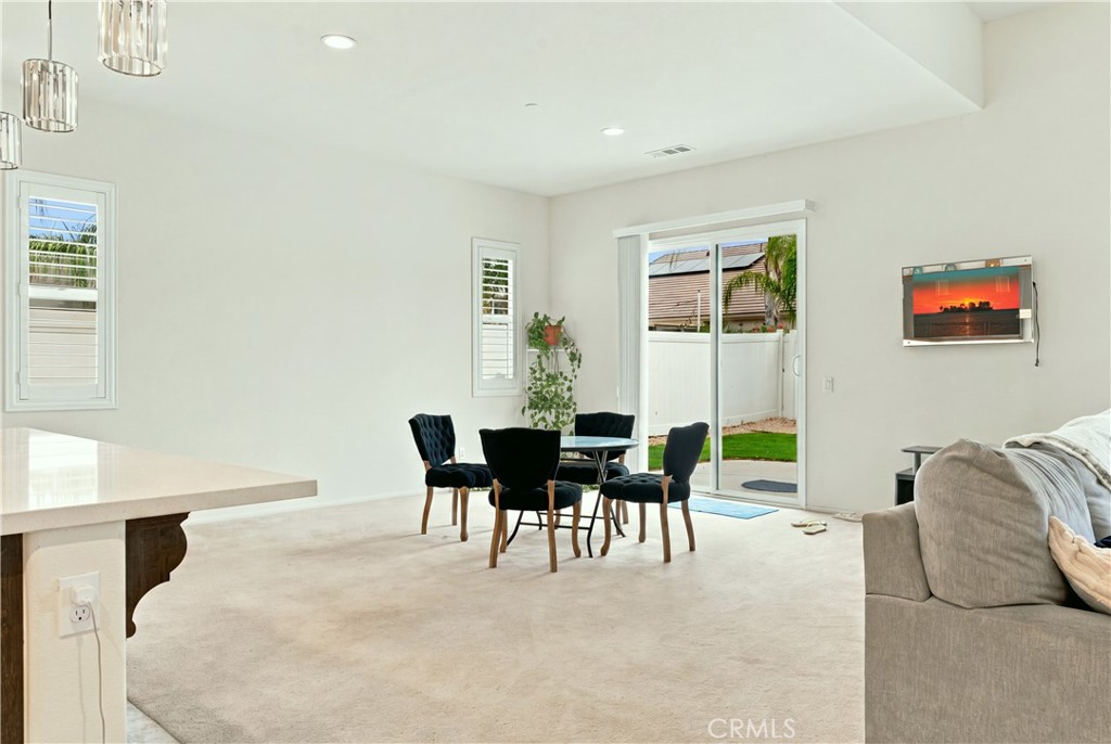 27659 Coral