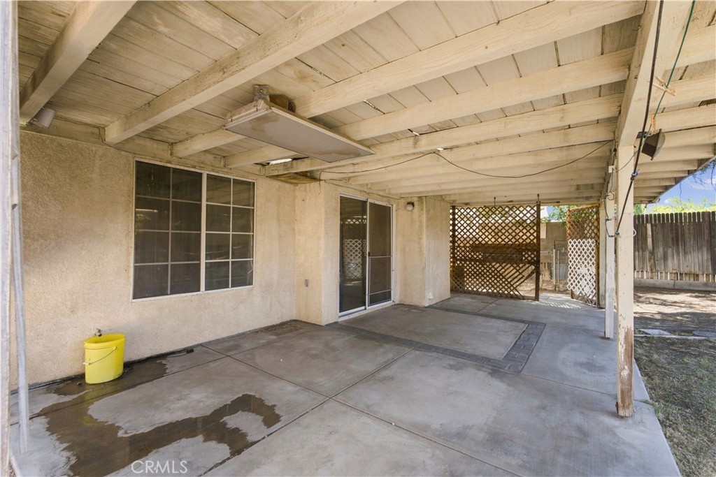 14323 La Crescenta