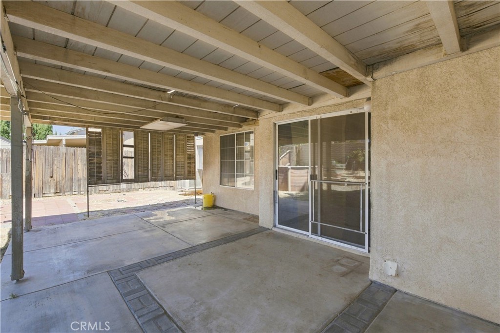14323 La Crescenta