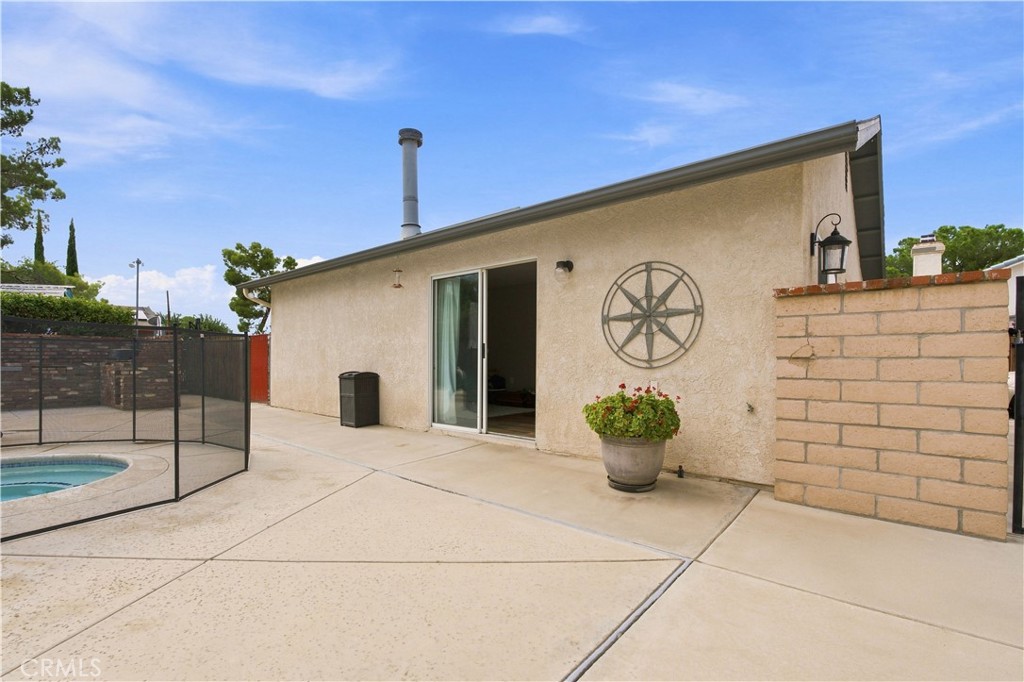18461 Sutter