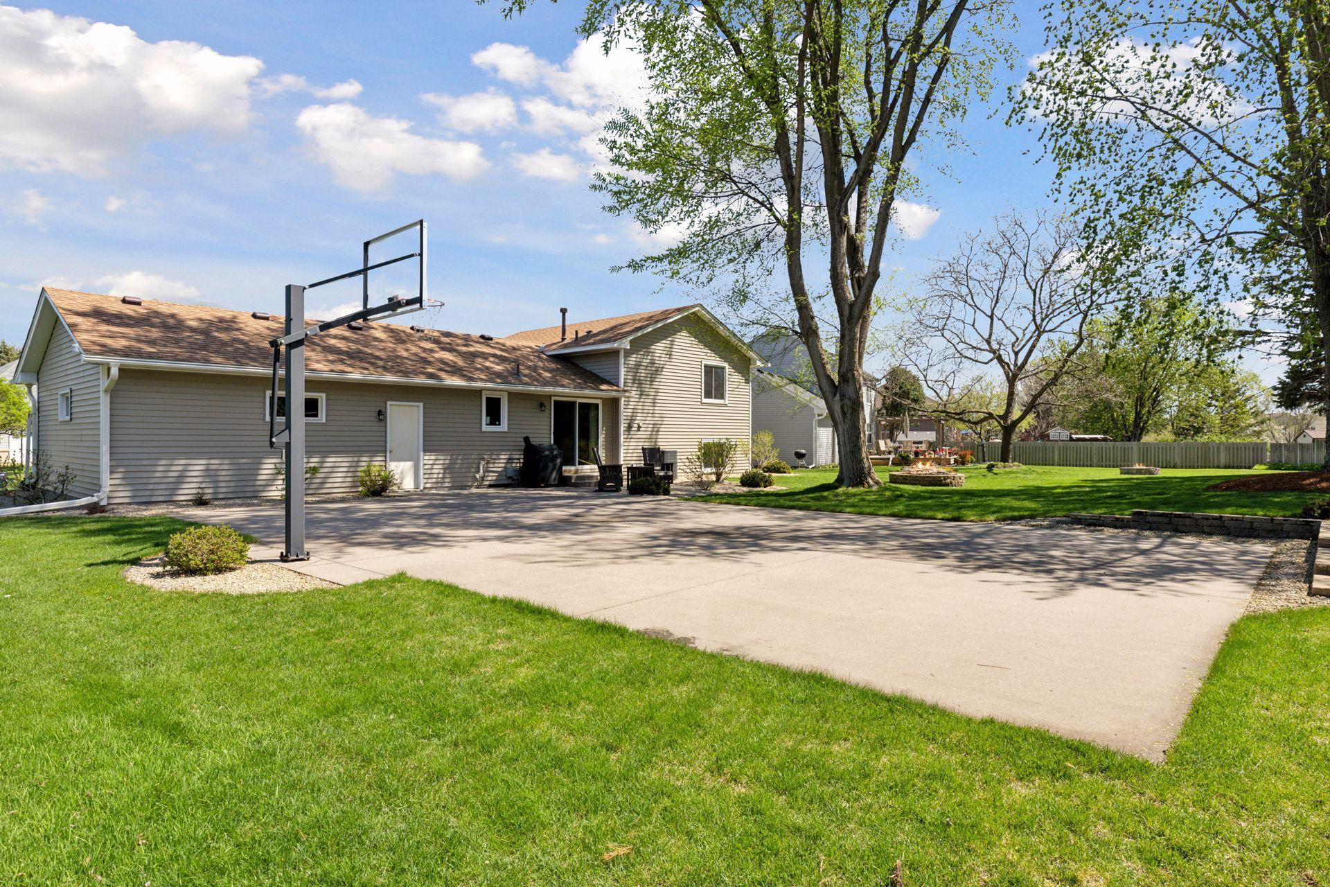 338 Jesse James Lane