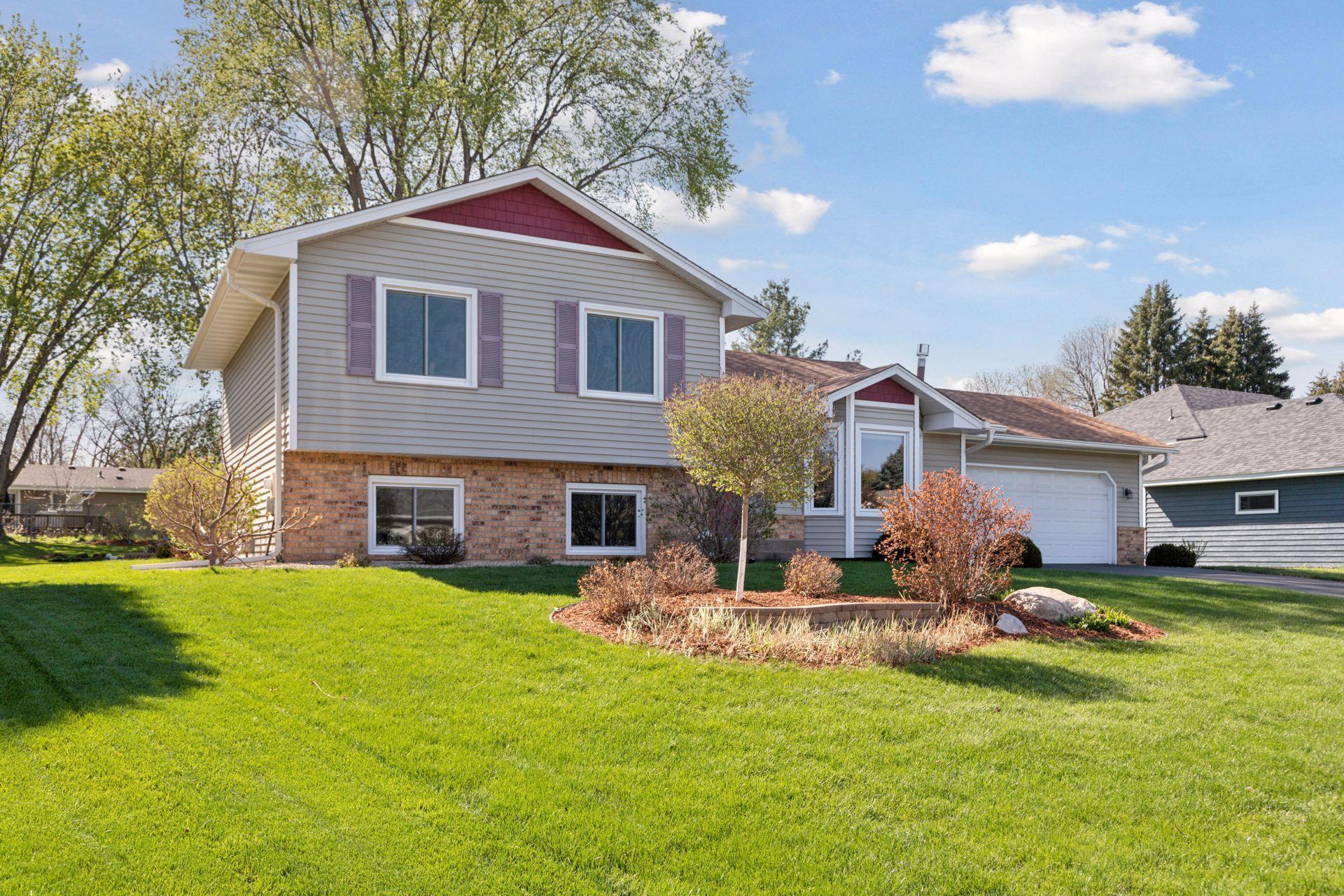 338 Jesse James Lane