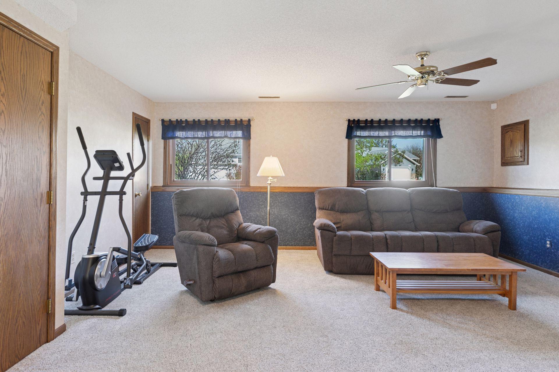 338 Jesse James Lane