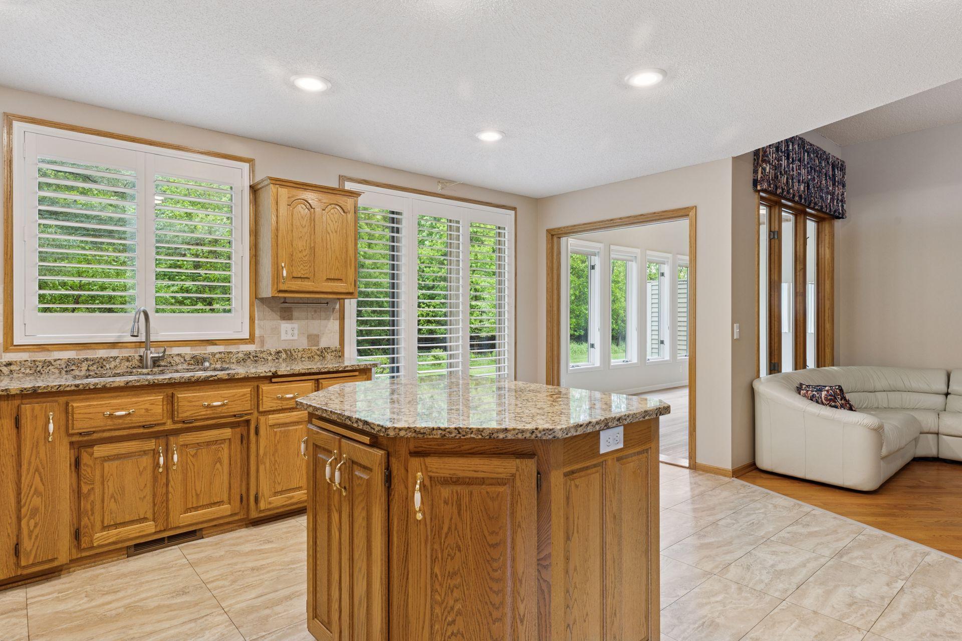 12124 Bluebird Circle NW