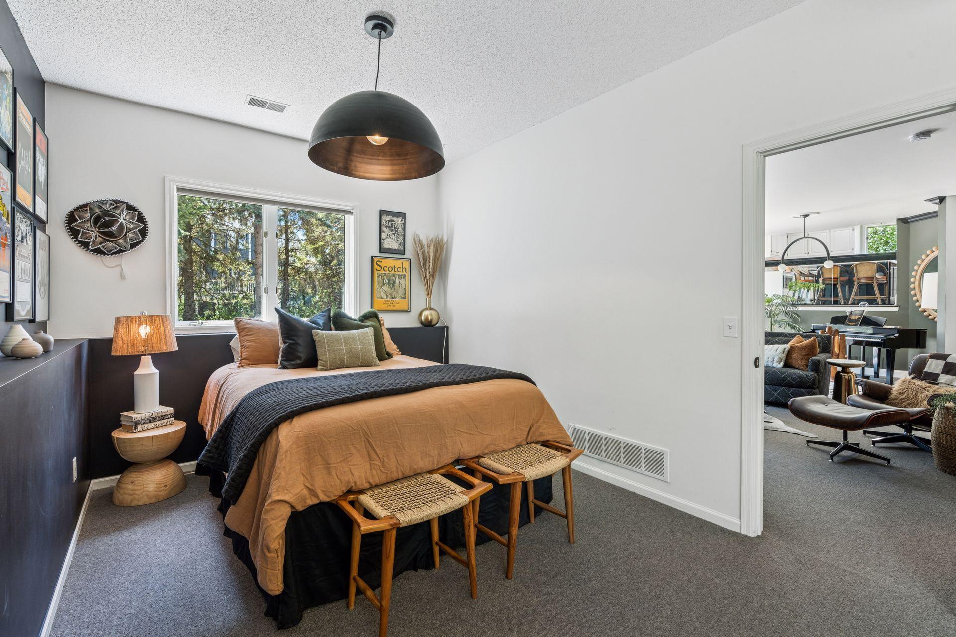 326 Lady Slipper Lane