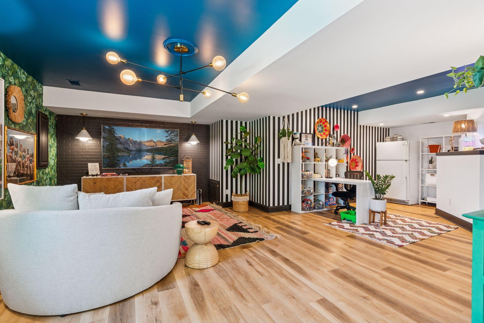 326 Lady Slipper Lane