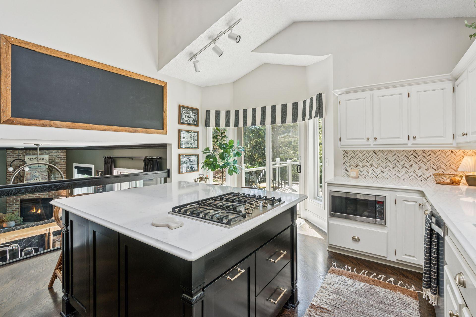 326 Lady Slipper Lane