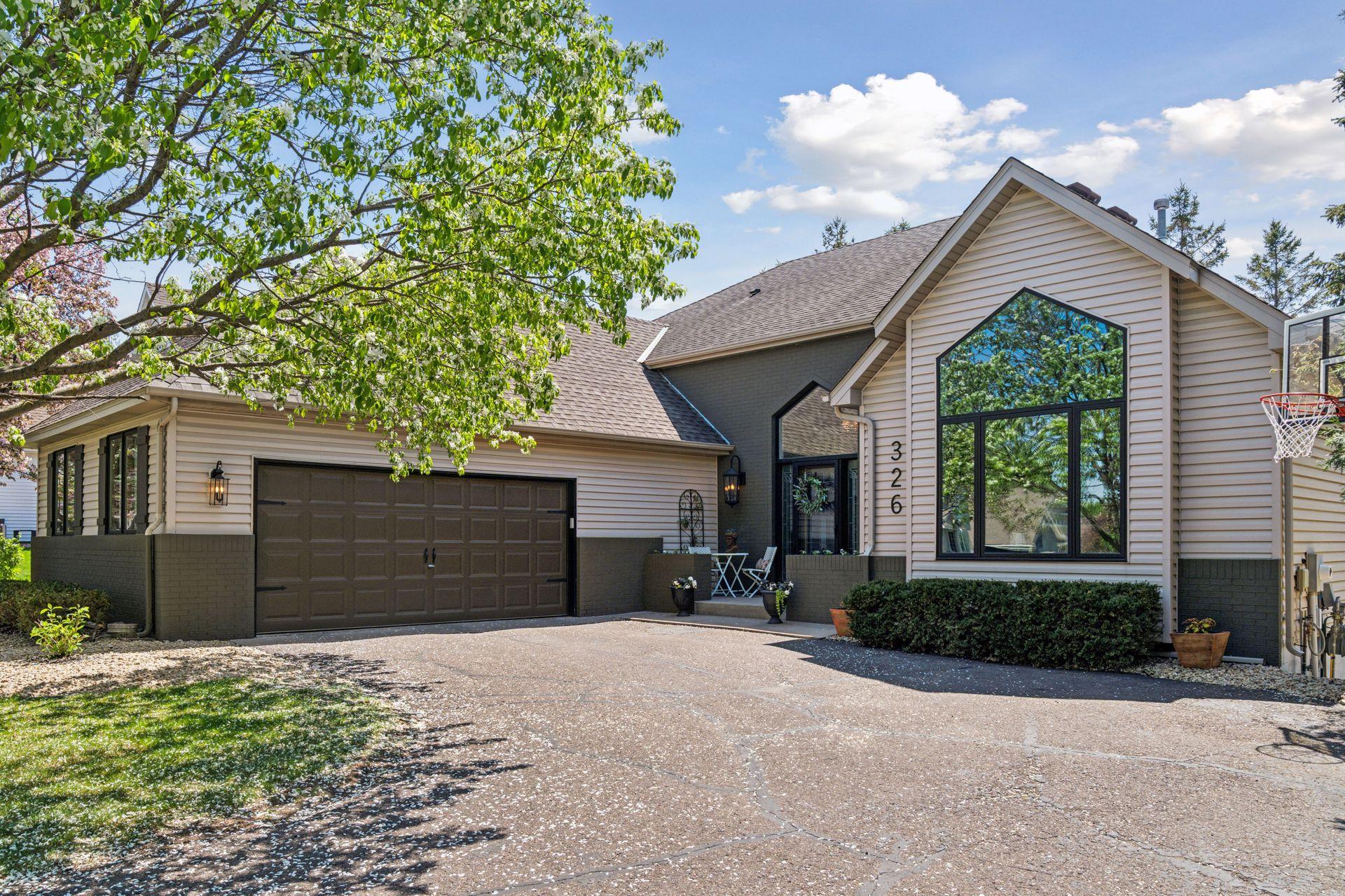 326 Lady Slipper Lane
