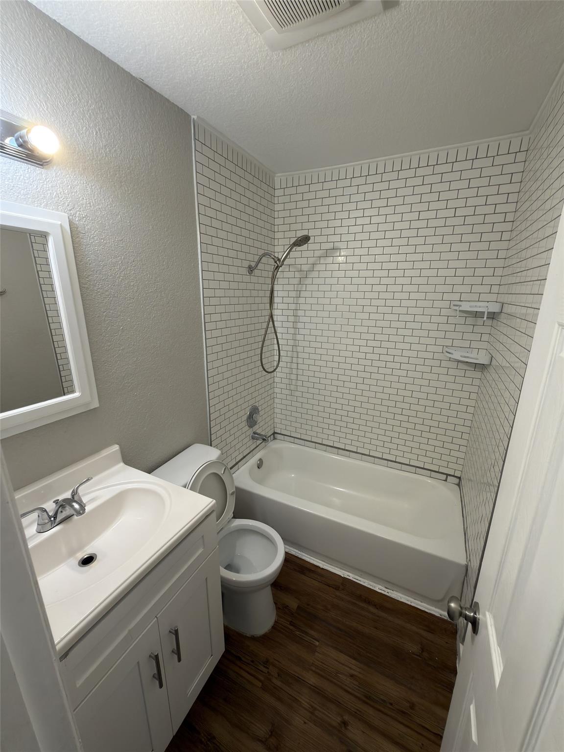 427-429 Zachry DR