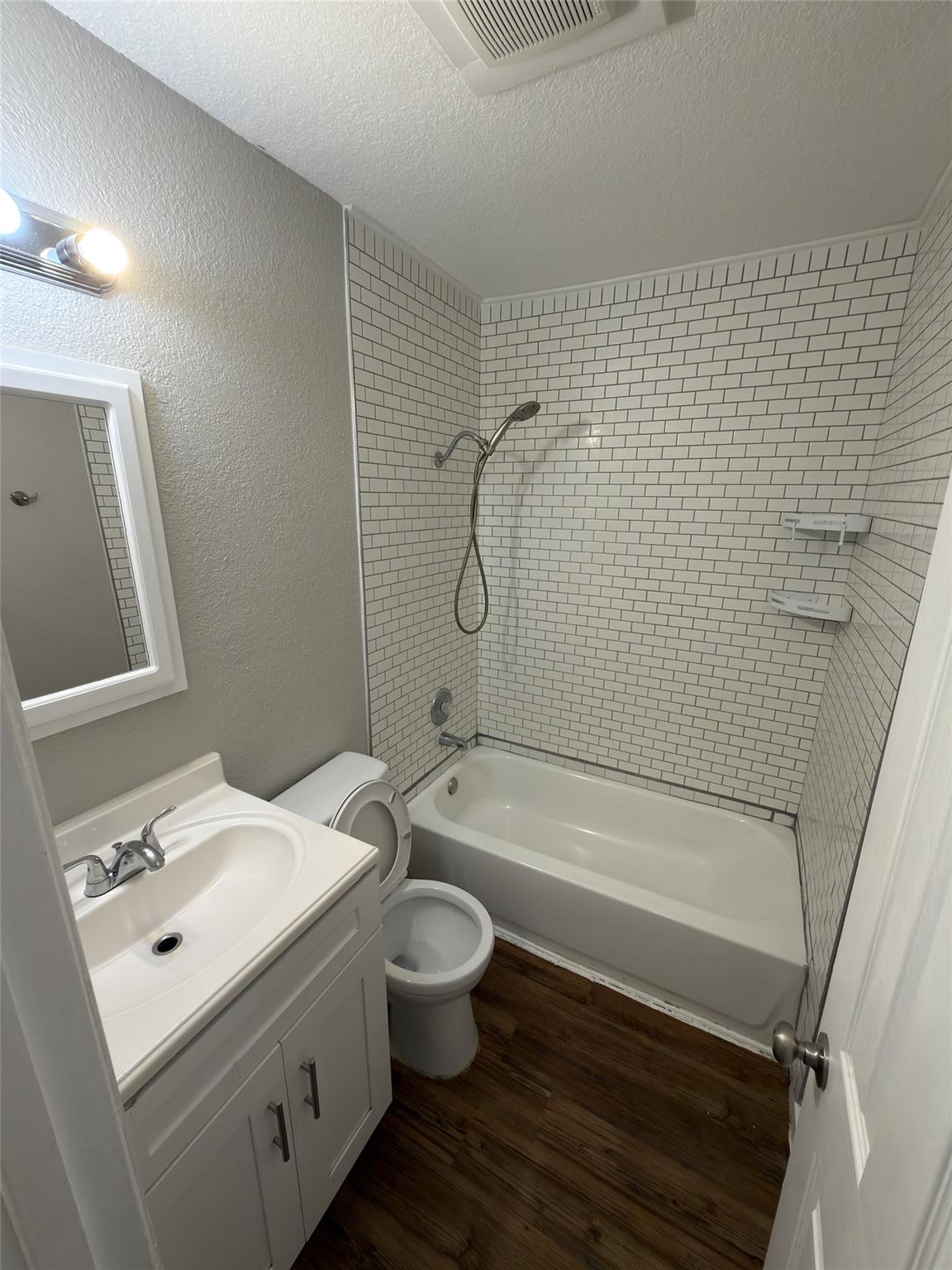 427-429 Zachry DR