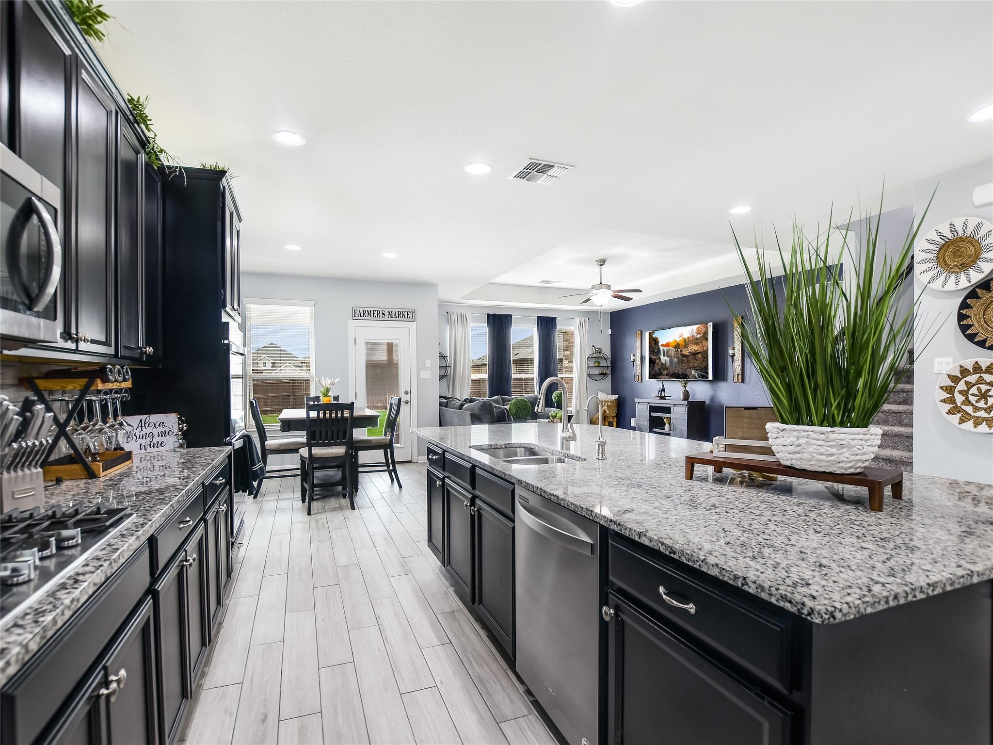 16904 E Borromeo Ave