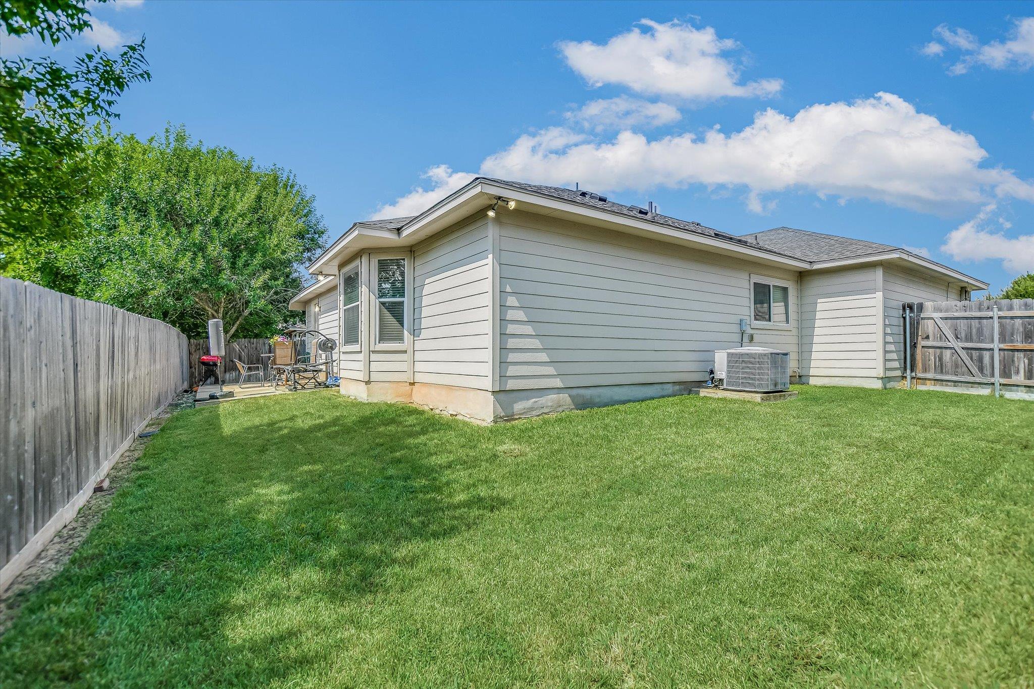 13409 W Indian Oak BND