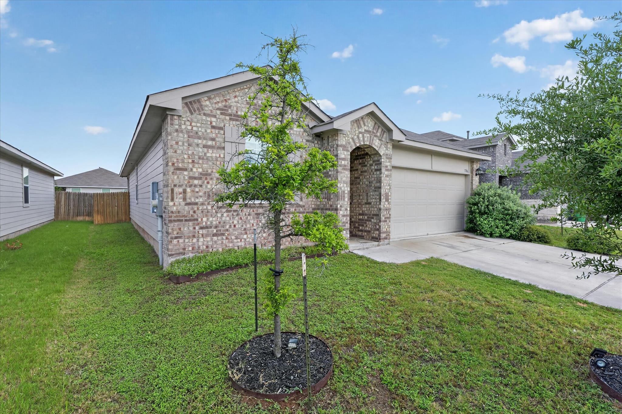 3706 Canaan Matthew DR