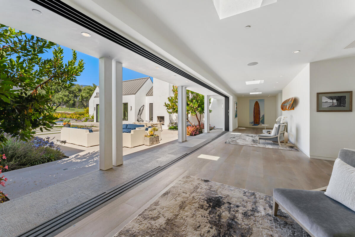 1850 Jelinda Drive