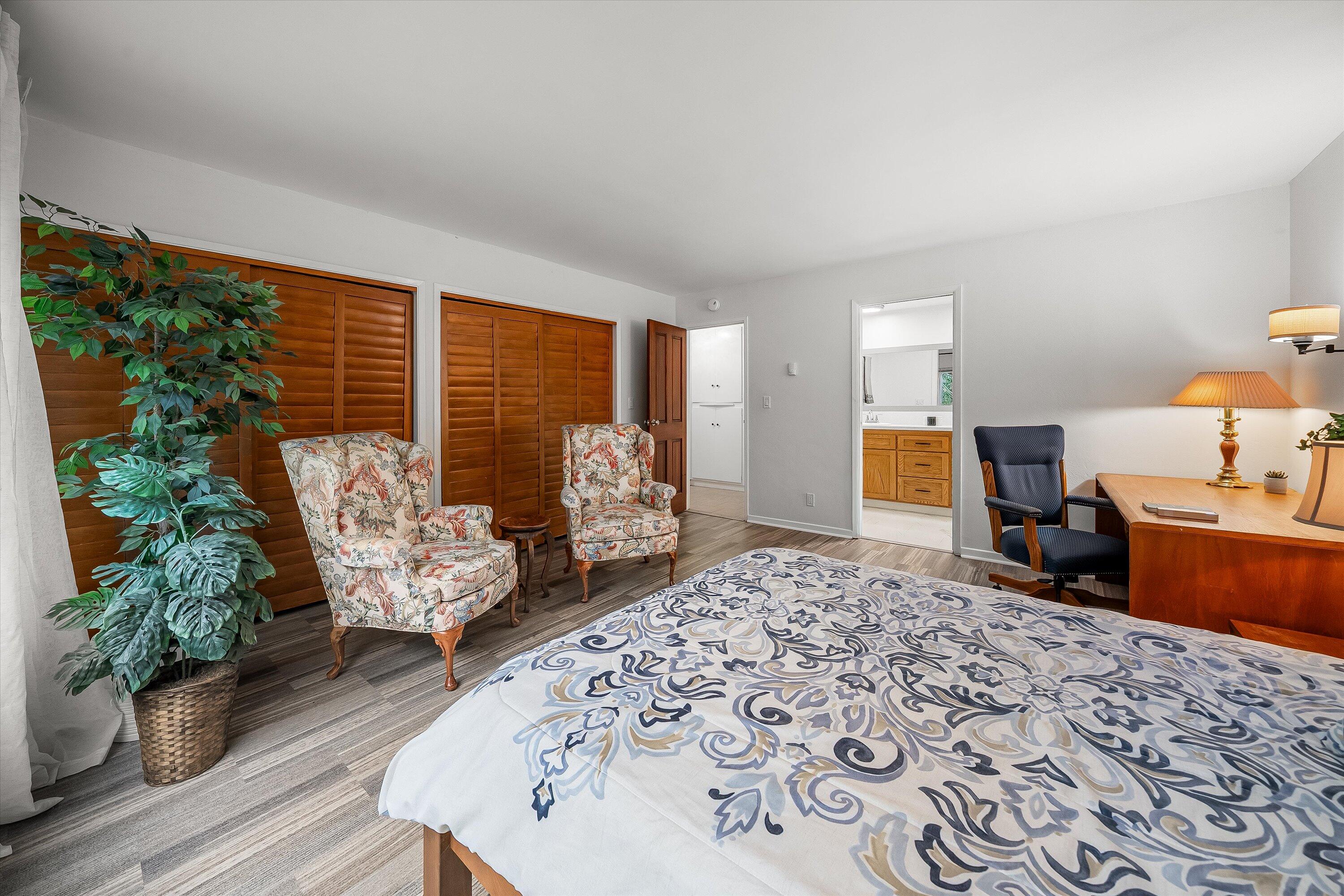 2727 Miradero Drive, 104