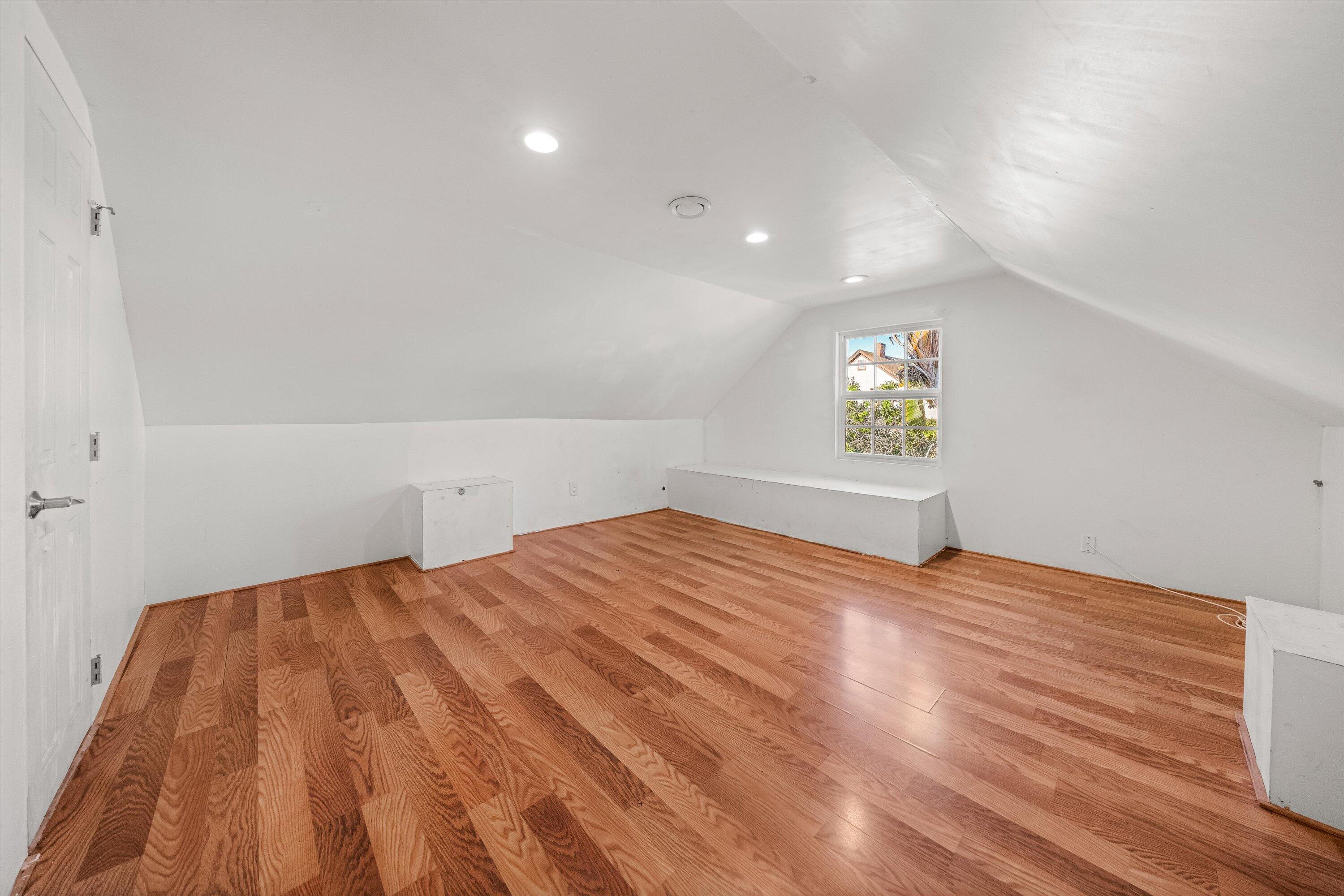 1204 San Andres Street