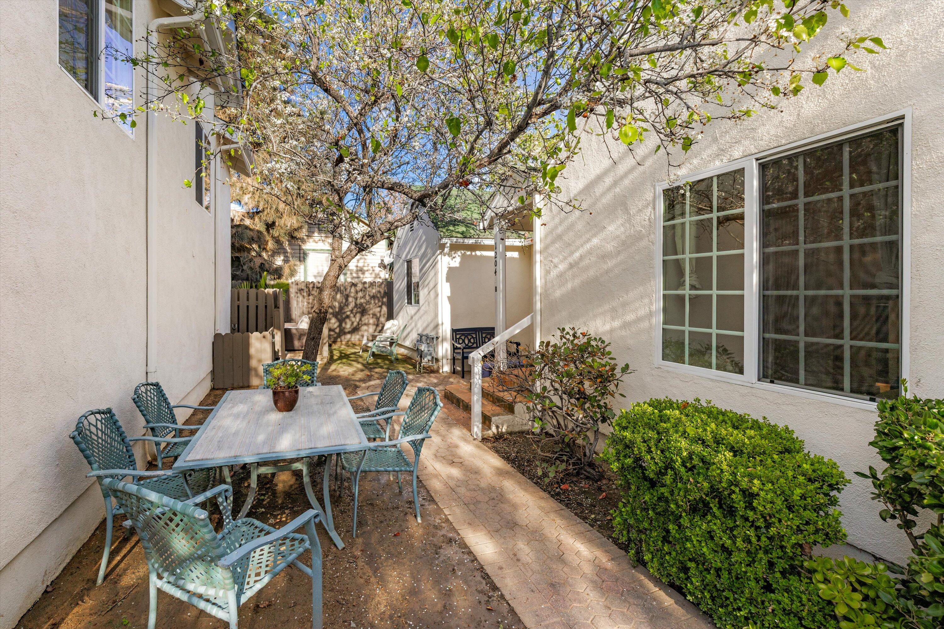 1204 San Andres Street