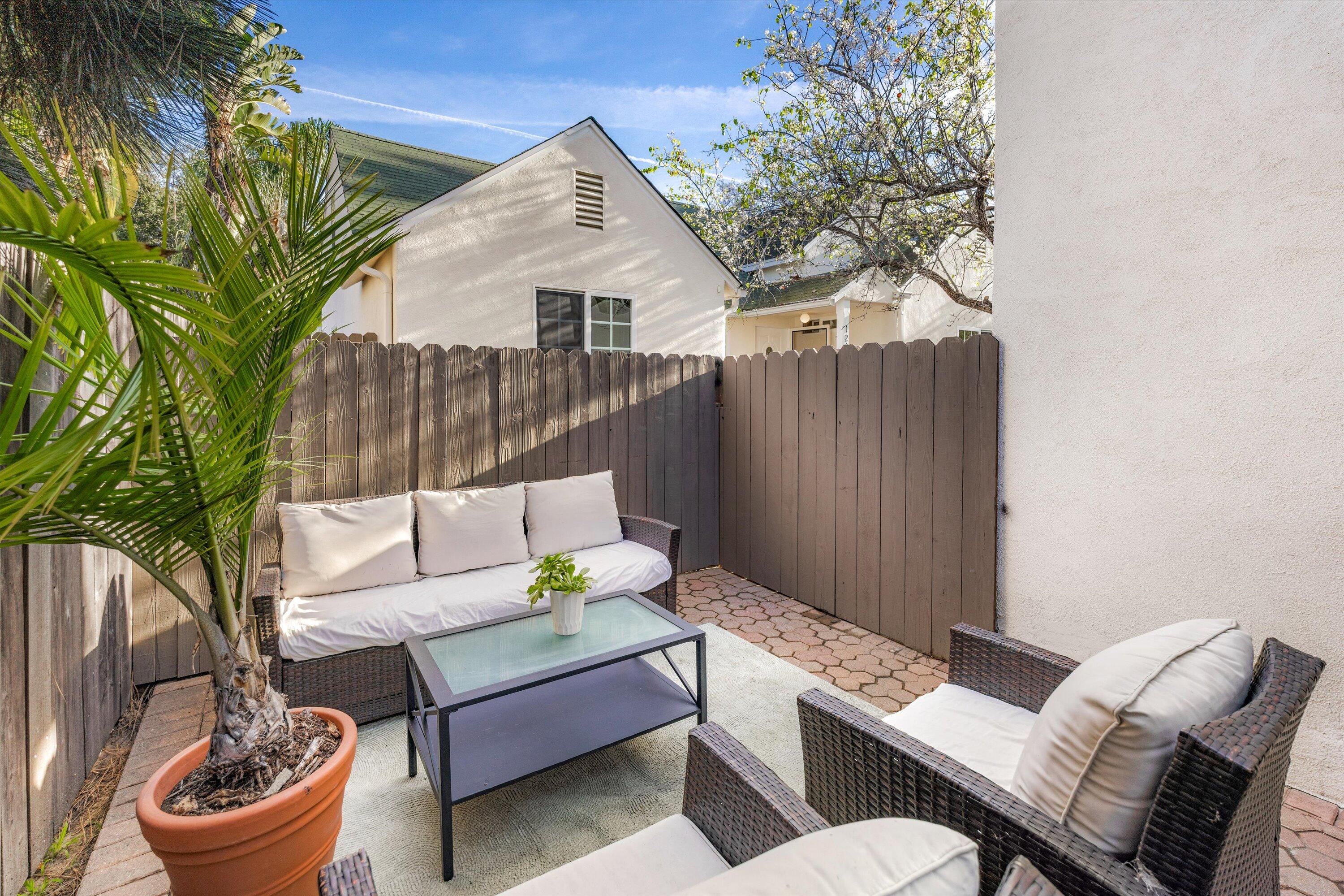 1204 San Andres Street