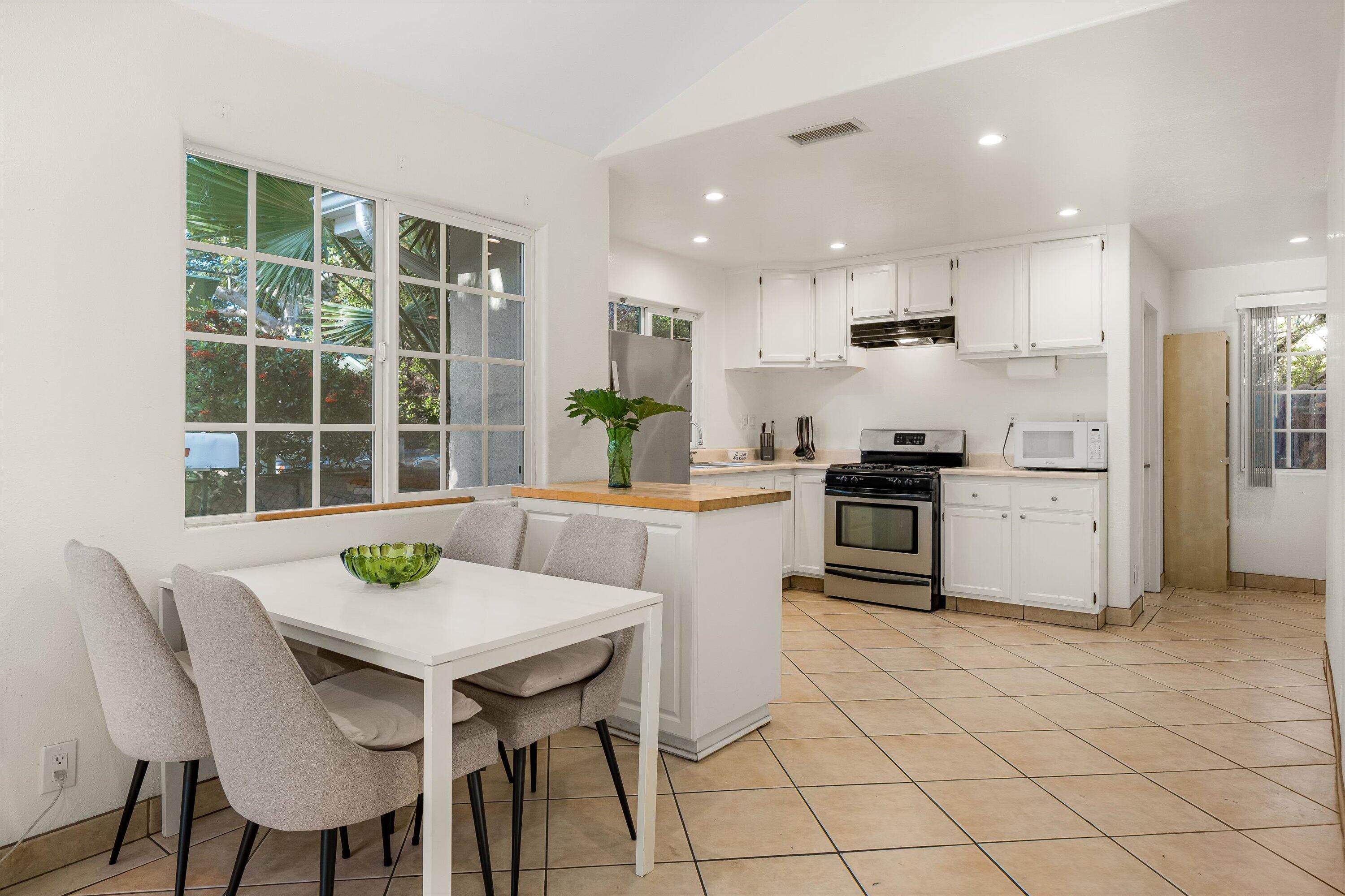 1204 San Andres Street