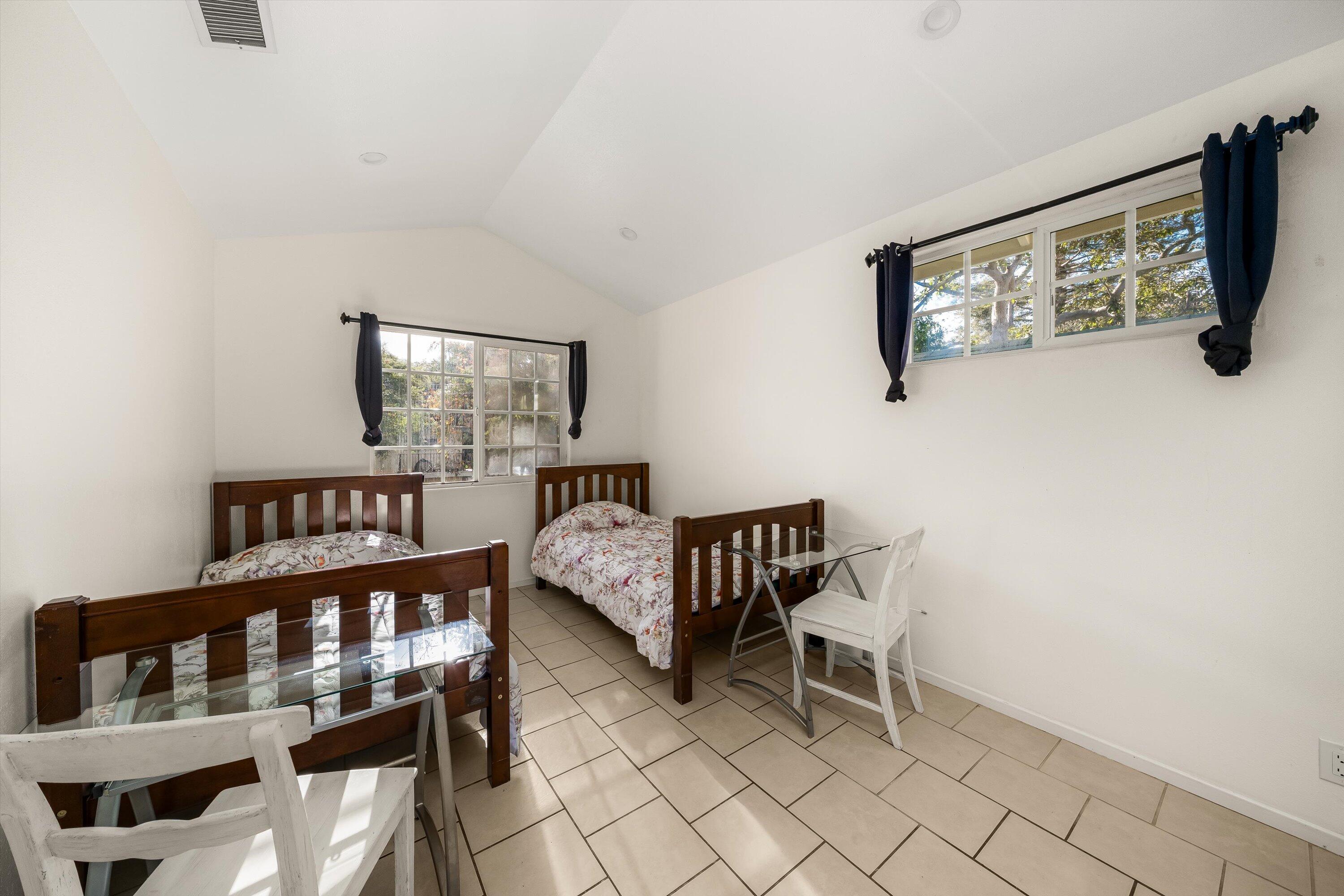 1204 San Andres Street