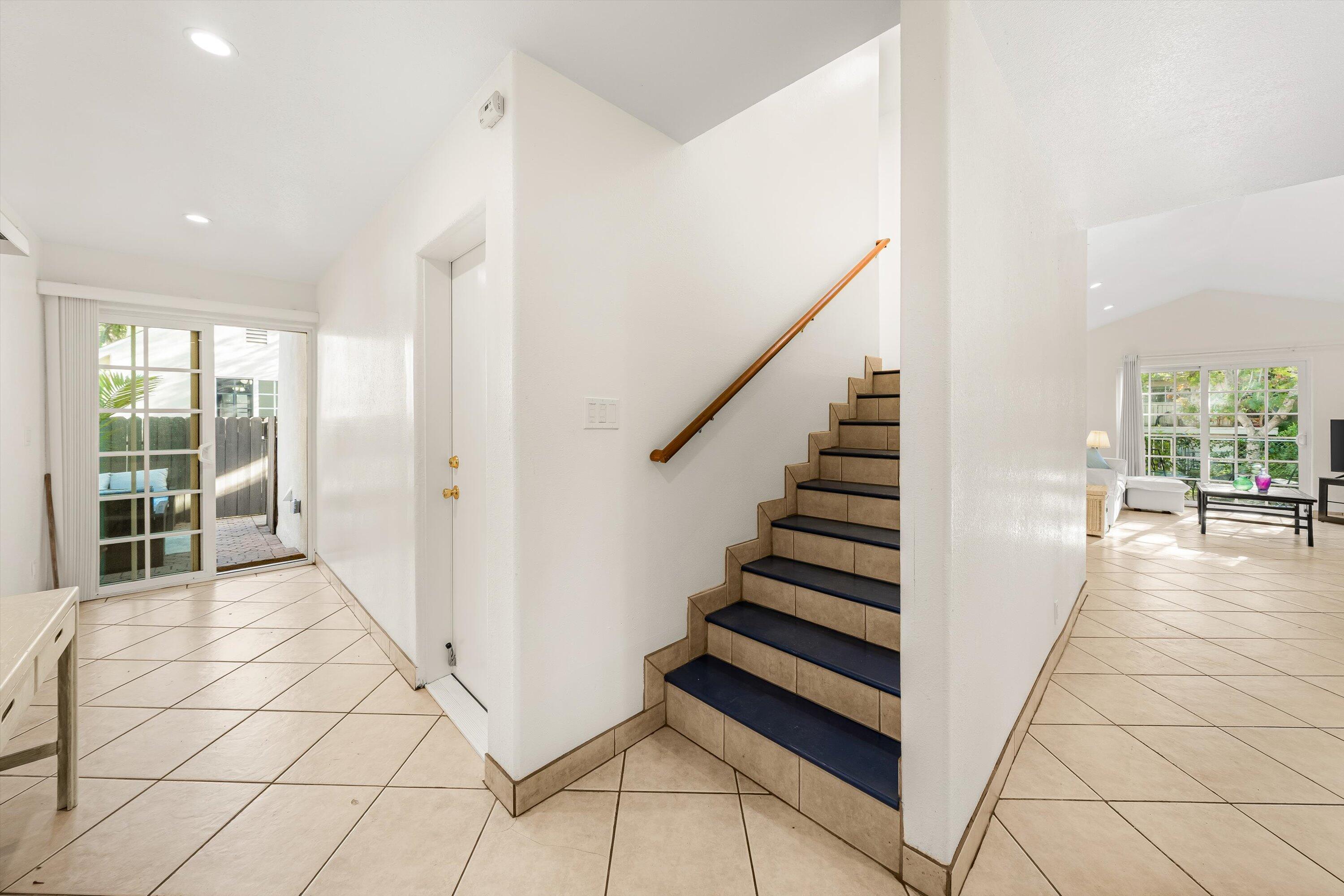 1204 San Andres Street