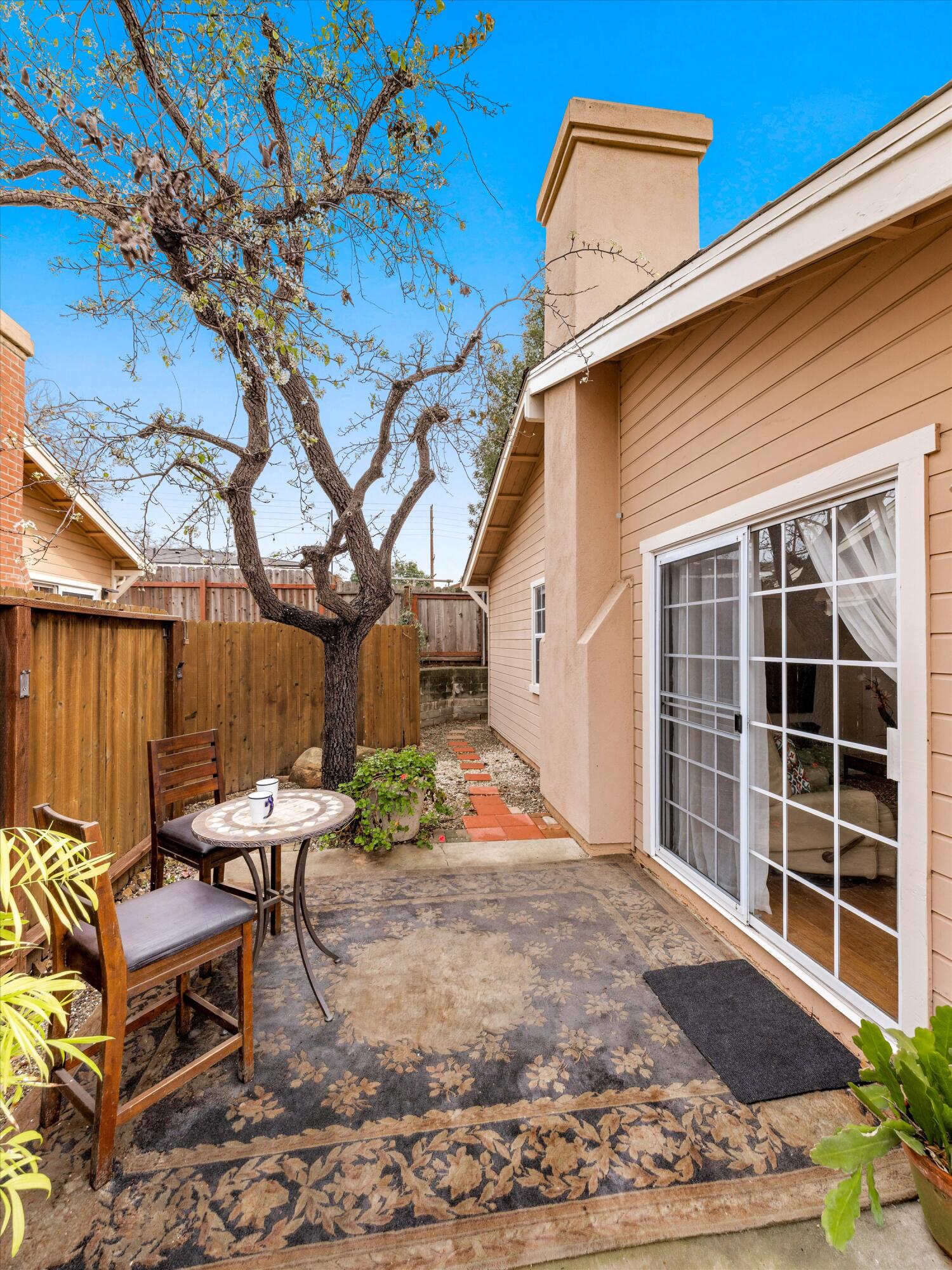 1206 Blanchard Street