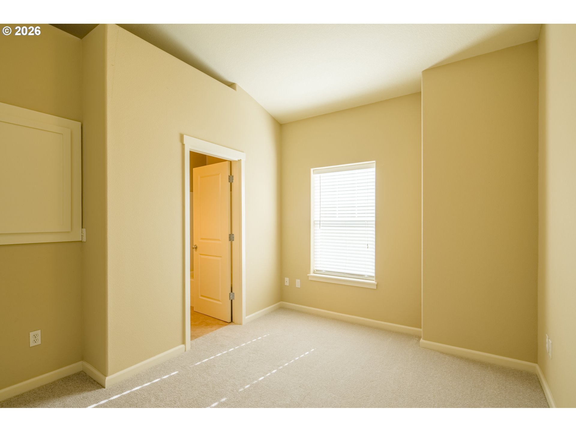 1070 SW 170TH AVE 203