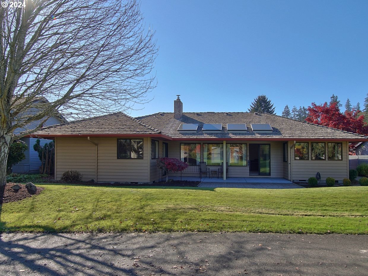 1247 NW TORRES PINE CT, McMinnville