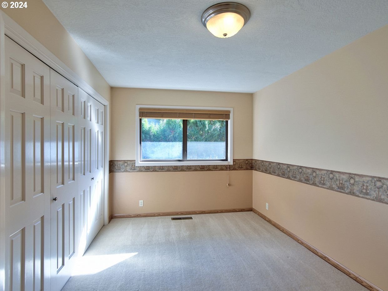 1247 NW TORRES PINE CT, McMinnville