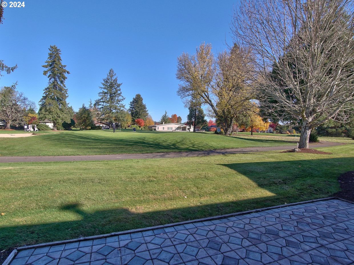 1247 NW TORRES PINE CT, McMinnville