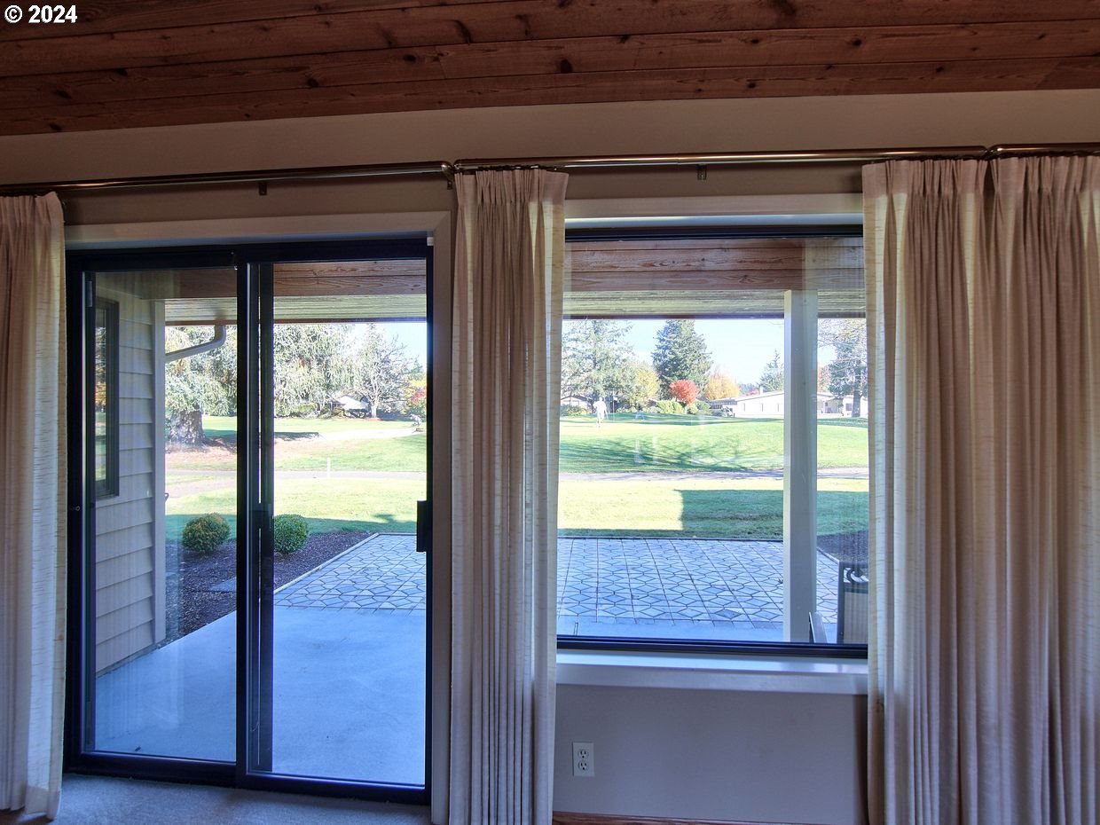1247 NW TORRES PINE CT, McMinnville