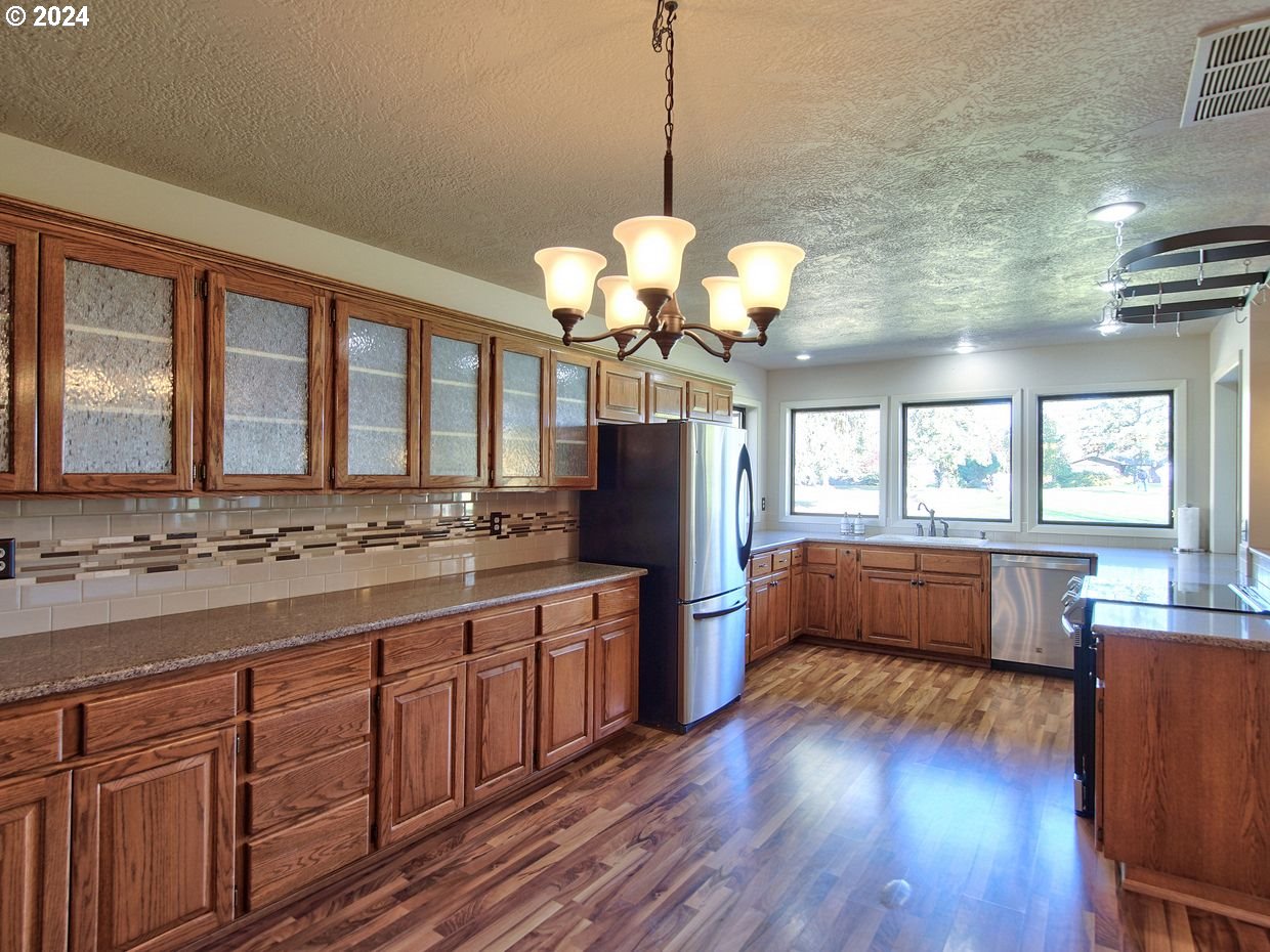 1247 NW TORRES PINE CT, McMinnville