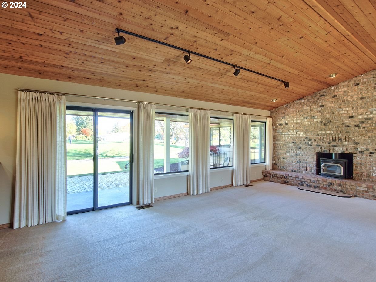 1247 NW TORRES PINE CT, McMinnville