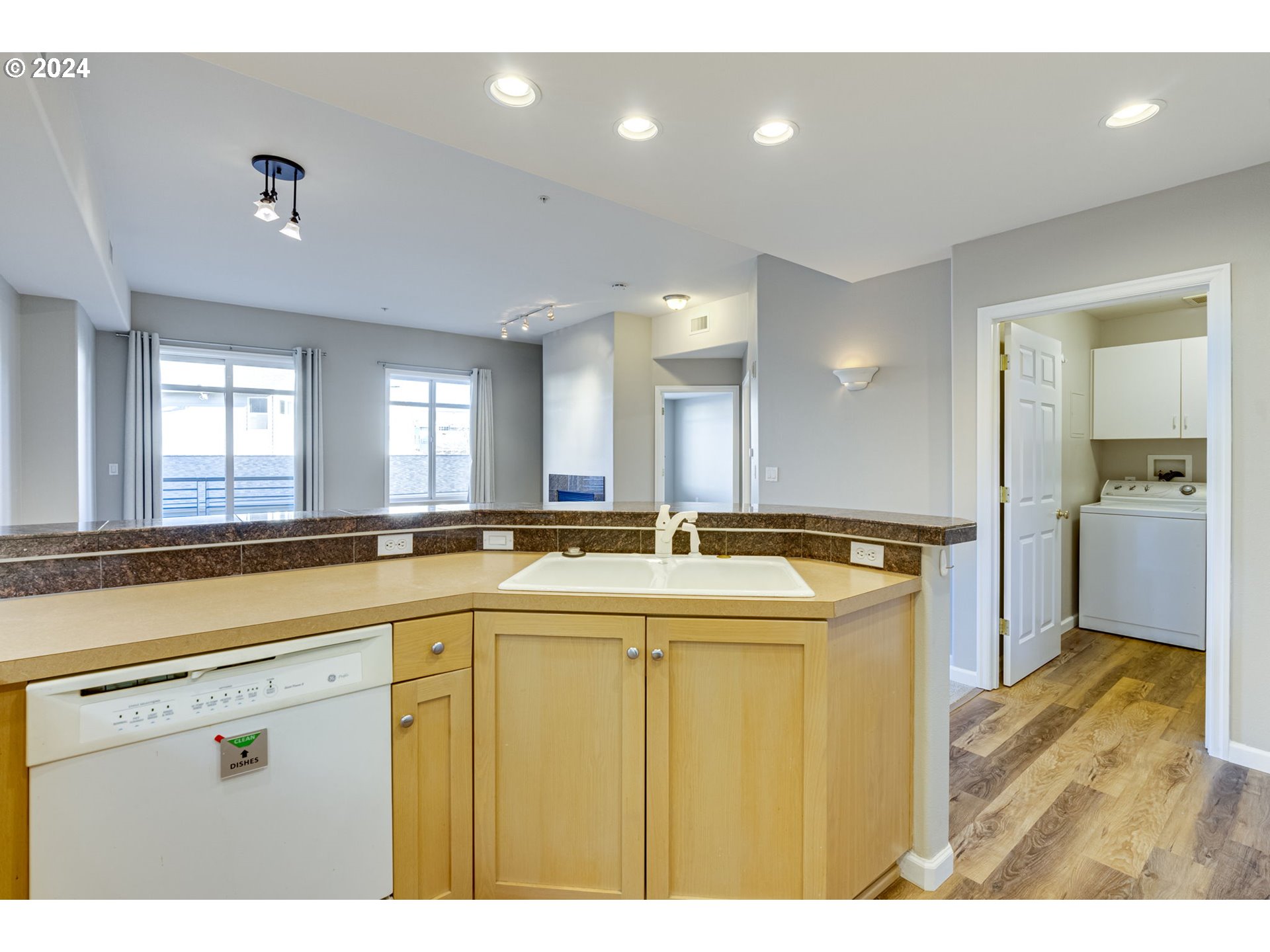 4884 NW PROMENADE TER 205
