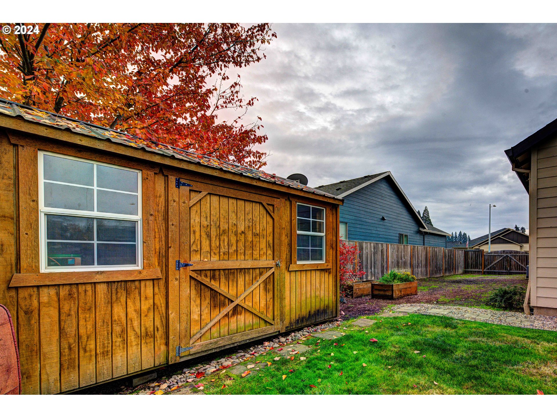 2185 THOMAS WAY