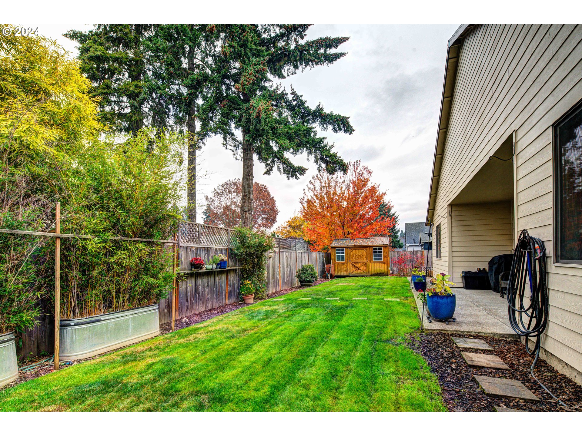 2185 THOMAS WAY