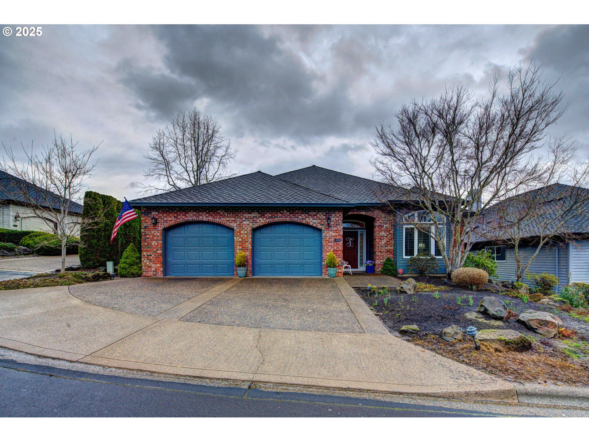 3848 NW VARDON PL