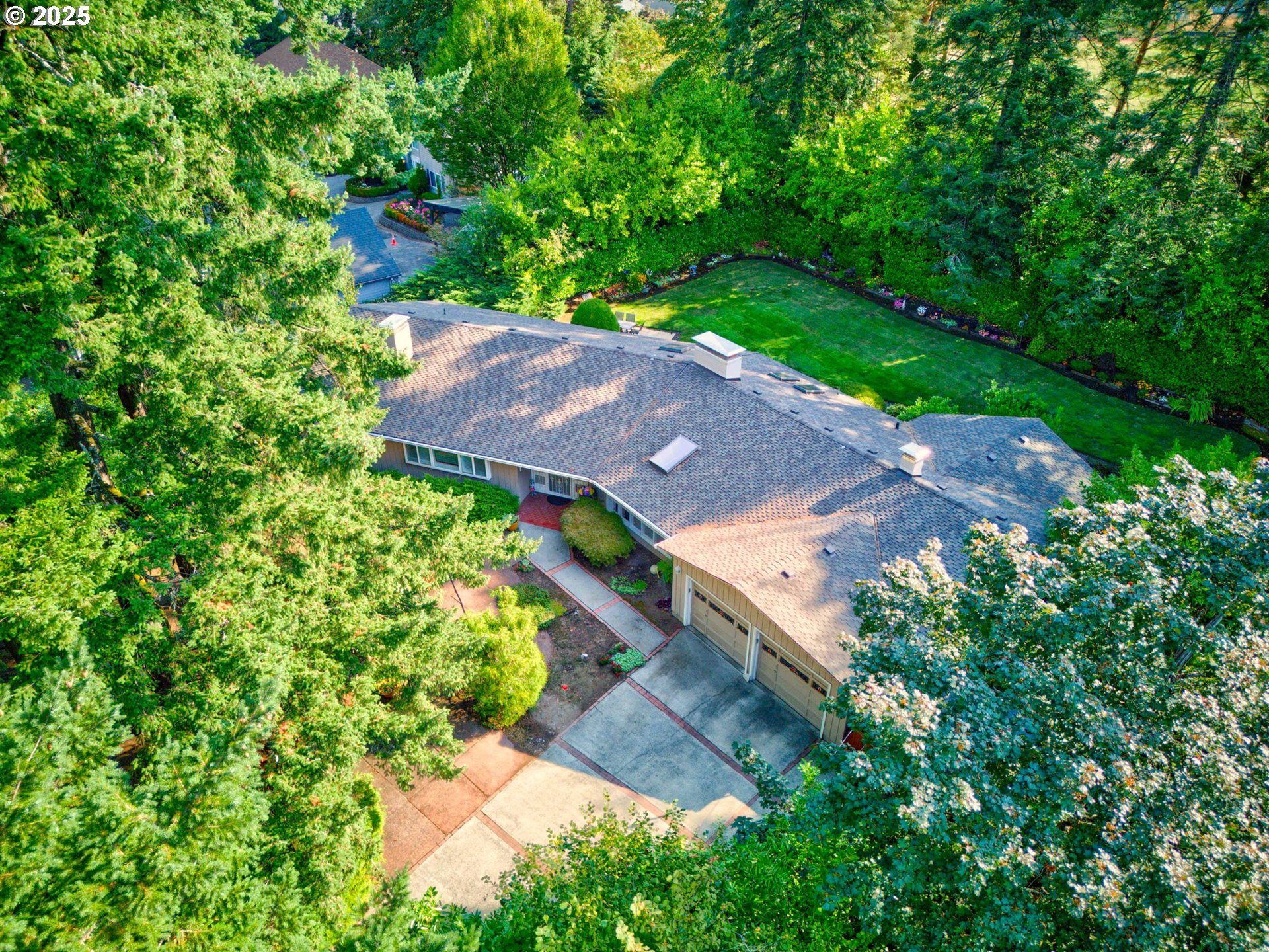 5100 SW LAURELWOOD AVE