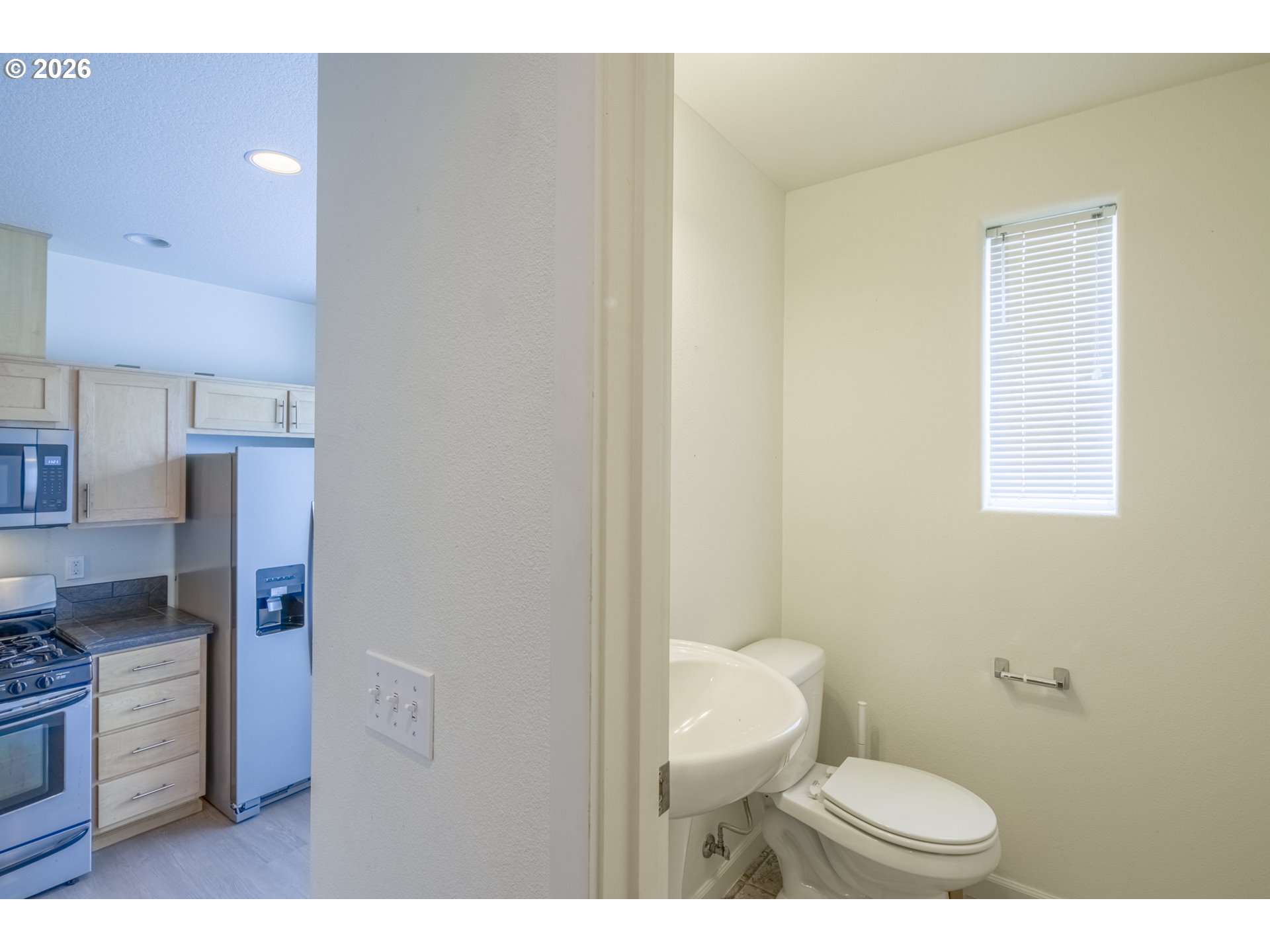 605 NW 118TH AVE 102