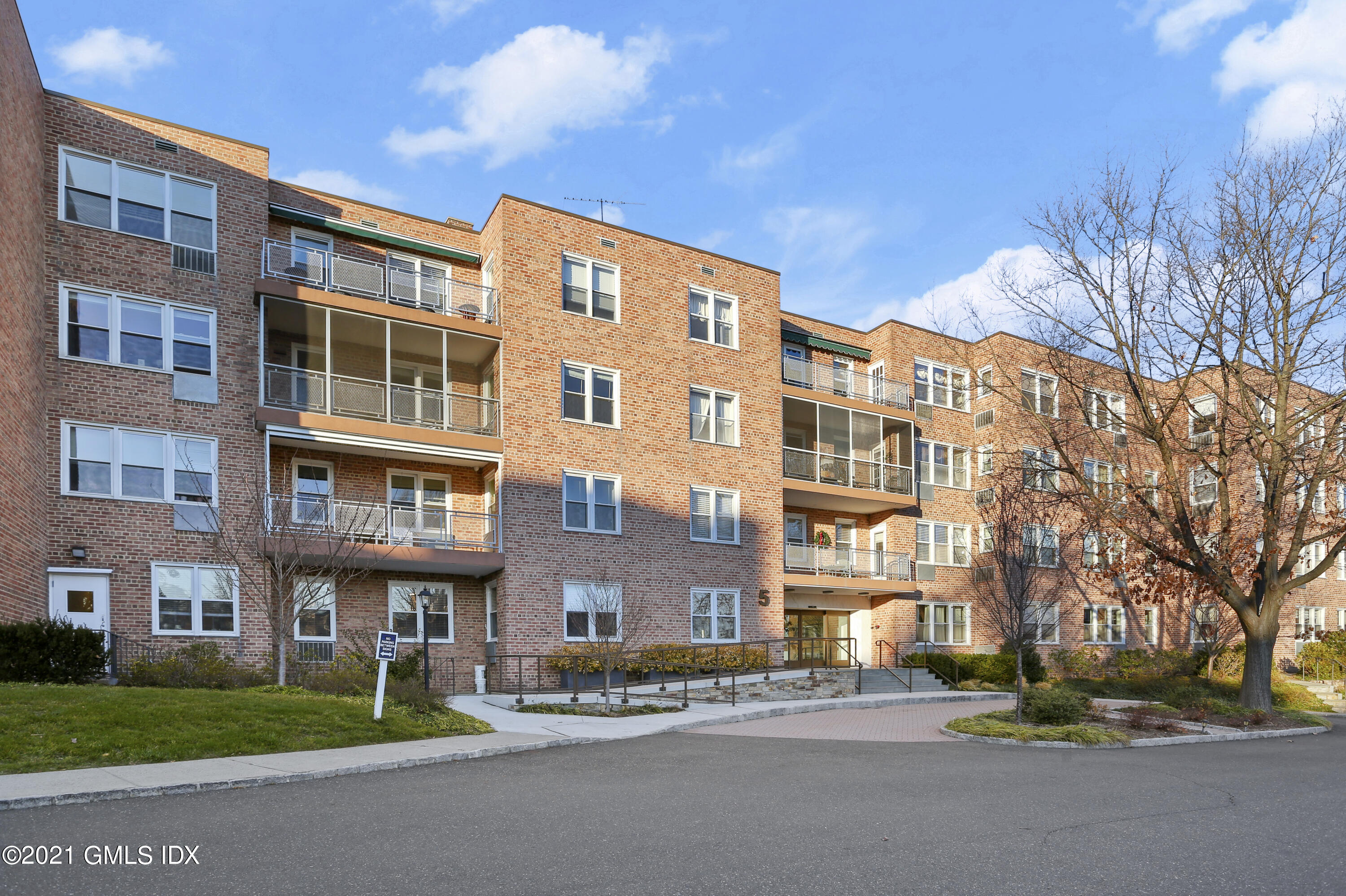 5 Putnam Hill Road Unit: 3D