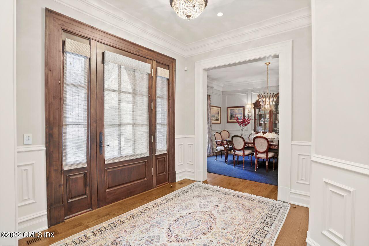 106 E Elm Street UNIT 106