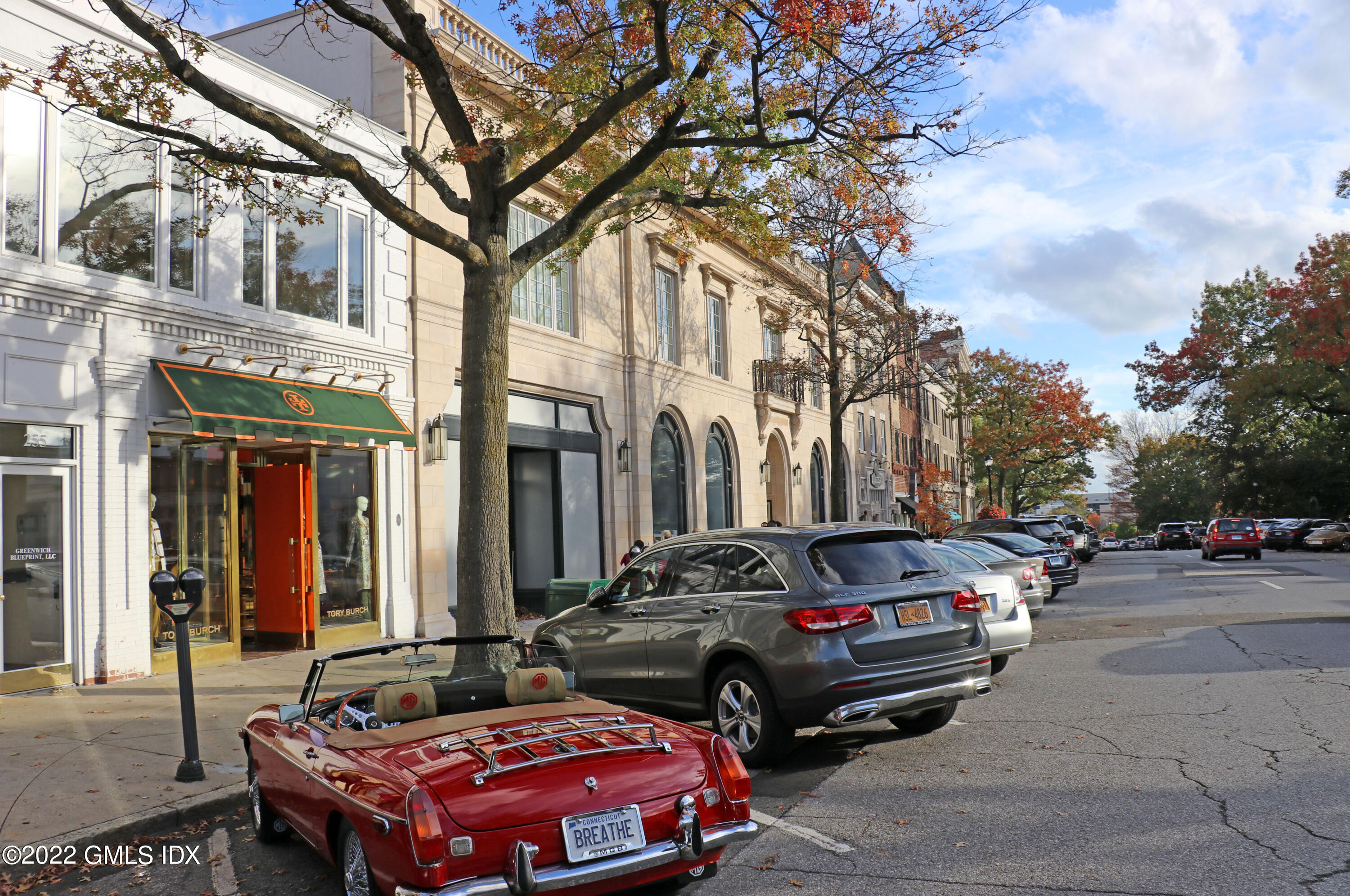 106 E Elm Street UNIT 106