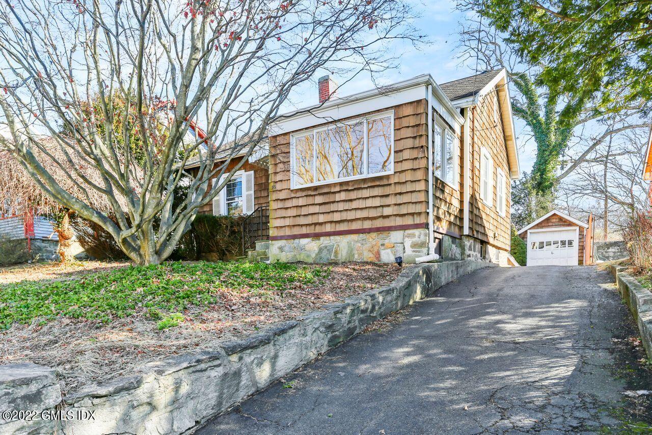 39 Rockmere Avenue