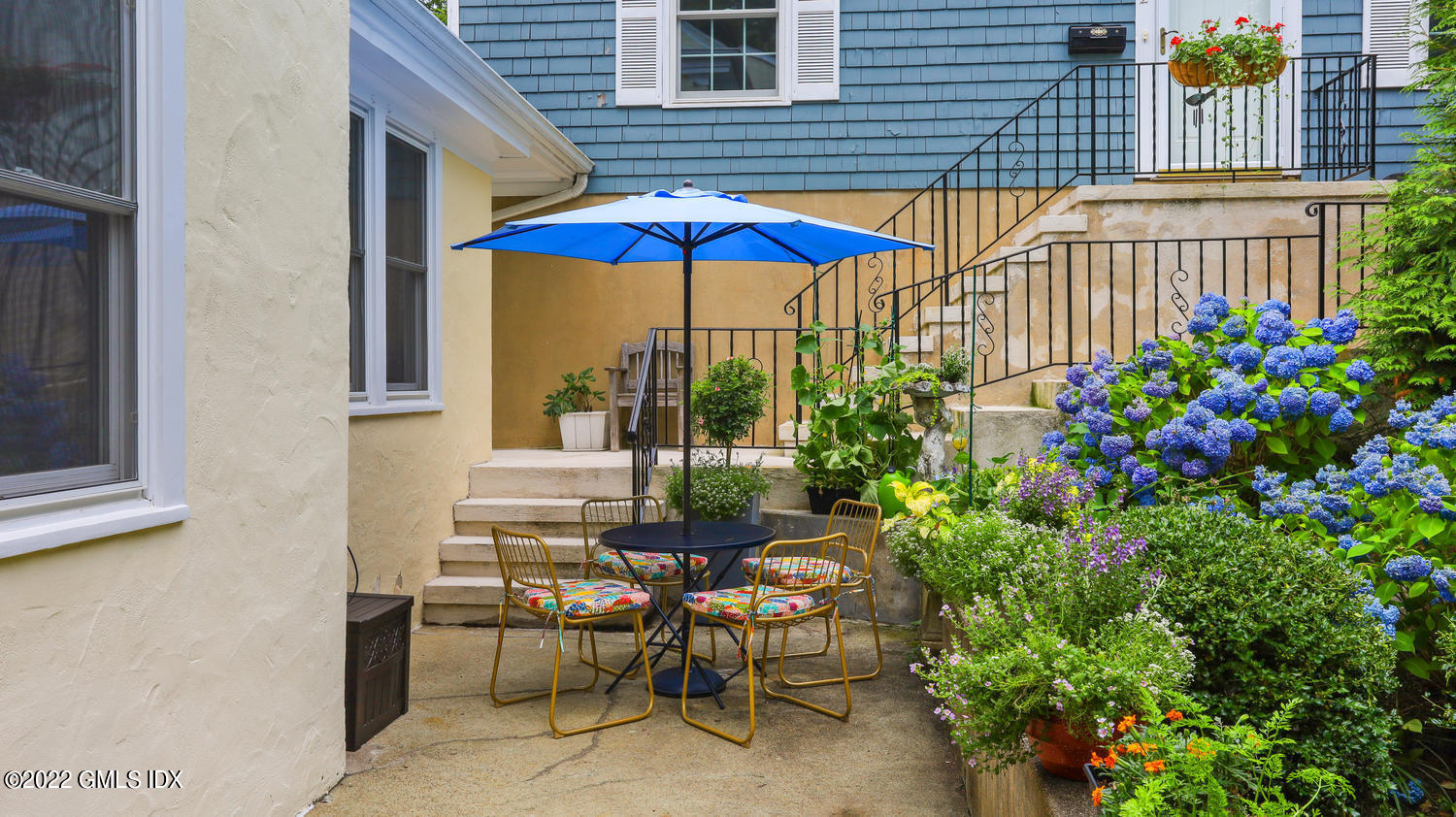 98 Valley Road Unit: 4
