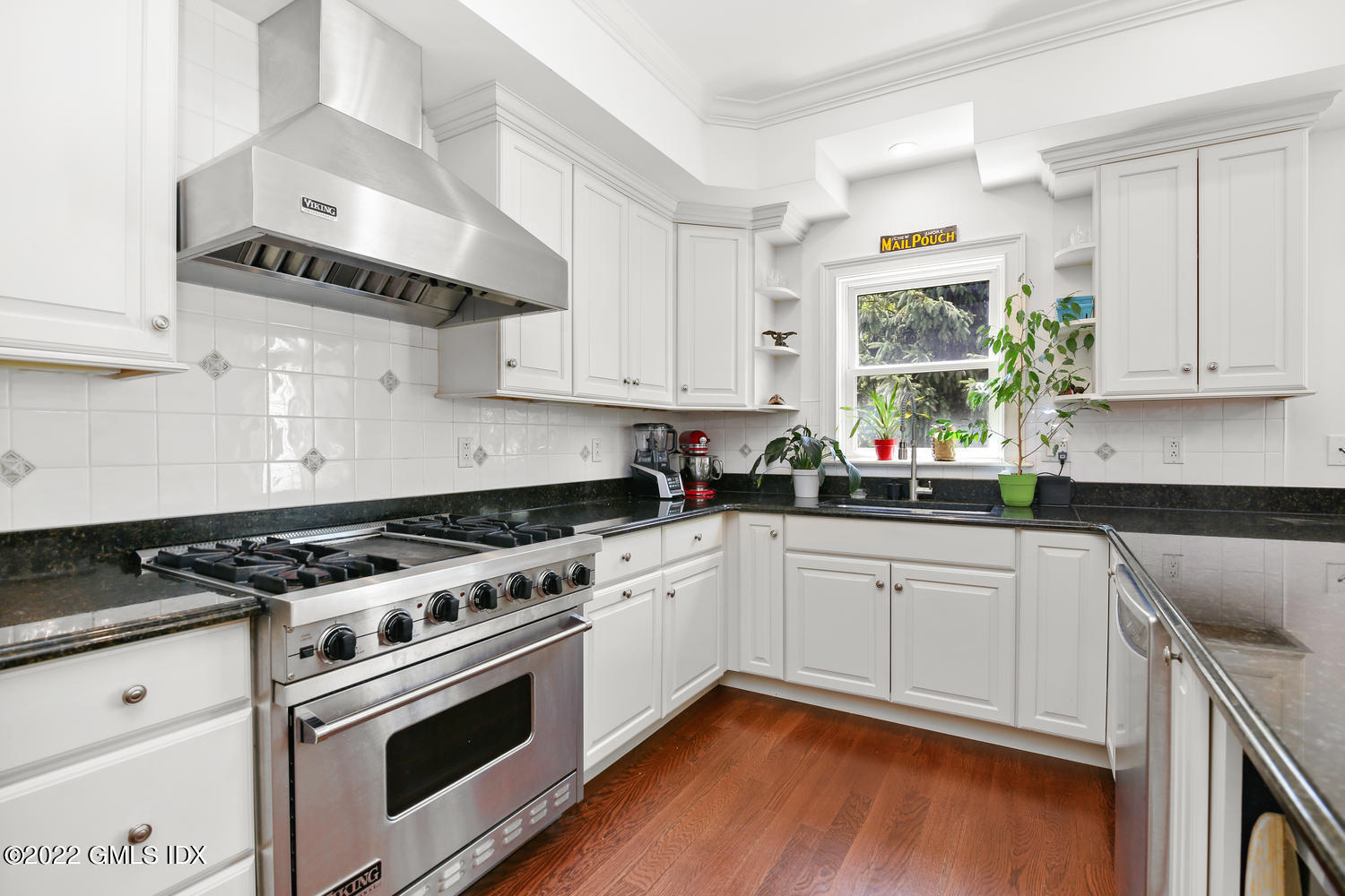 69 Riverdale Avenue Unit: 104