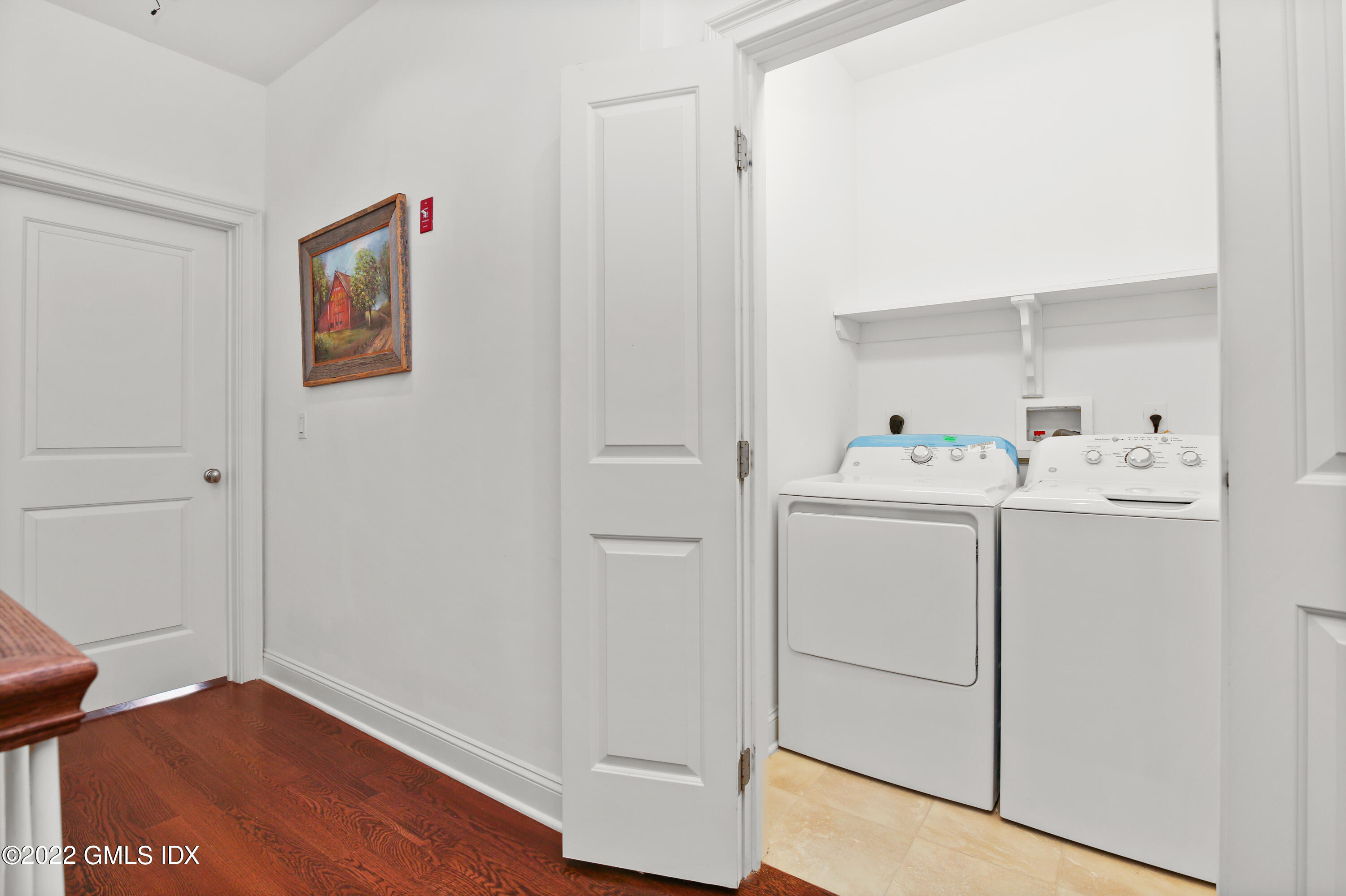 69 Riverdale Avenue Unit: 104