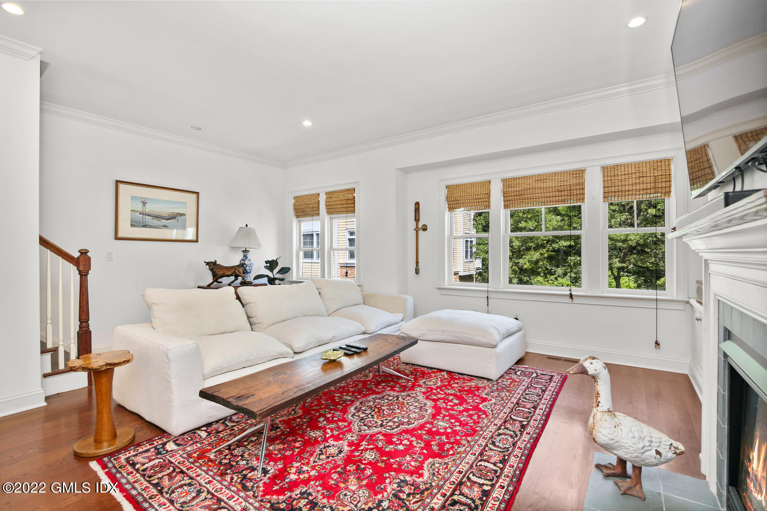 69 Riverdale Avenue Unit: 104