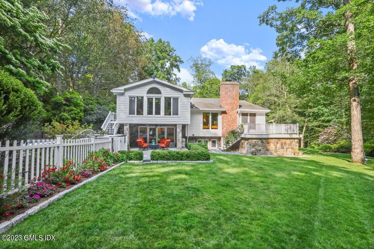 24 Nutmeg Drive