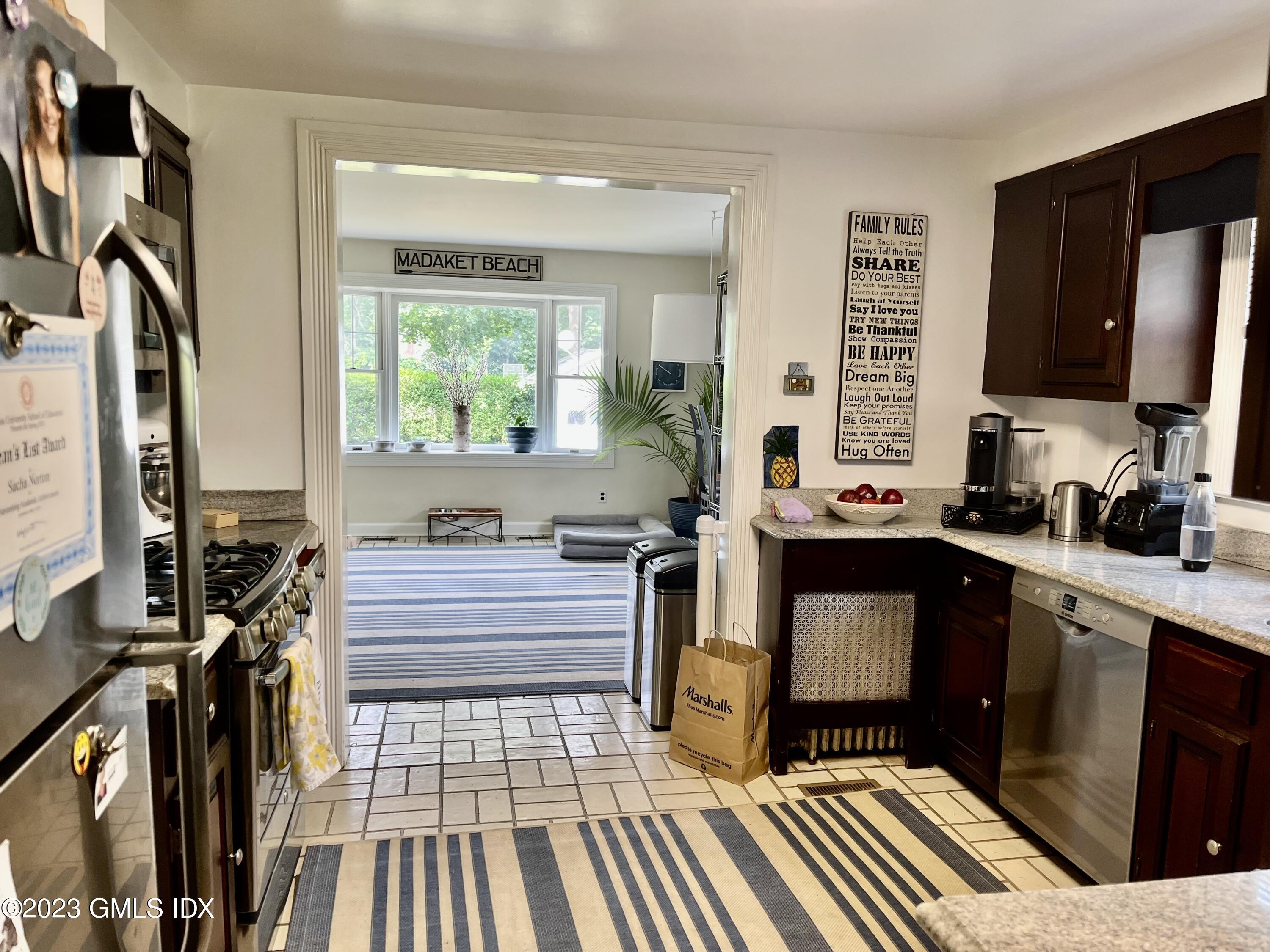 23 Edgewater Drive