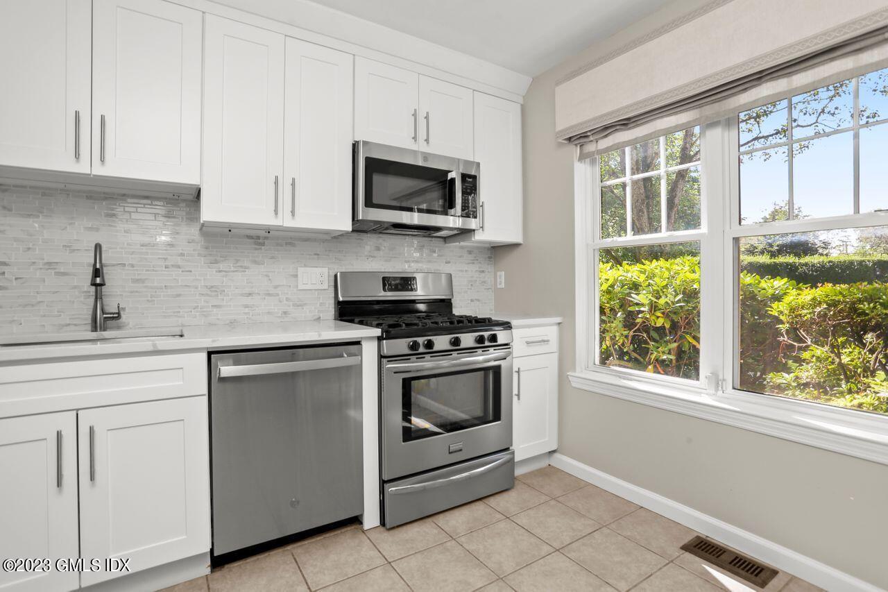 100 STRICKLAND Road Unit: #8